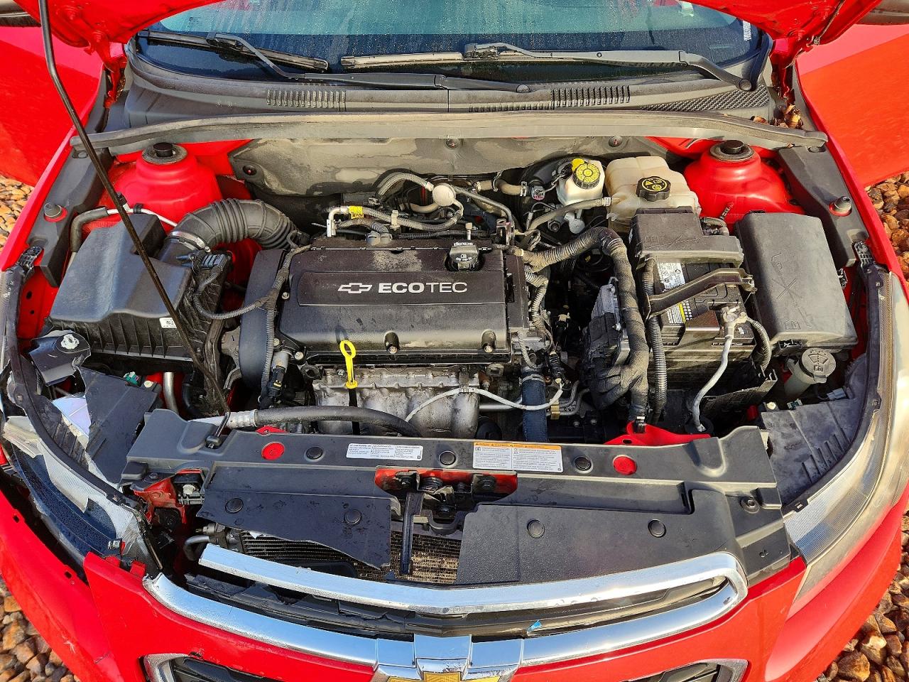 2015 Chevrolet Cruze Ls Red vin: 1G1PA5SH1F7235687