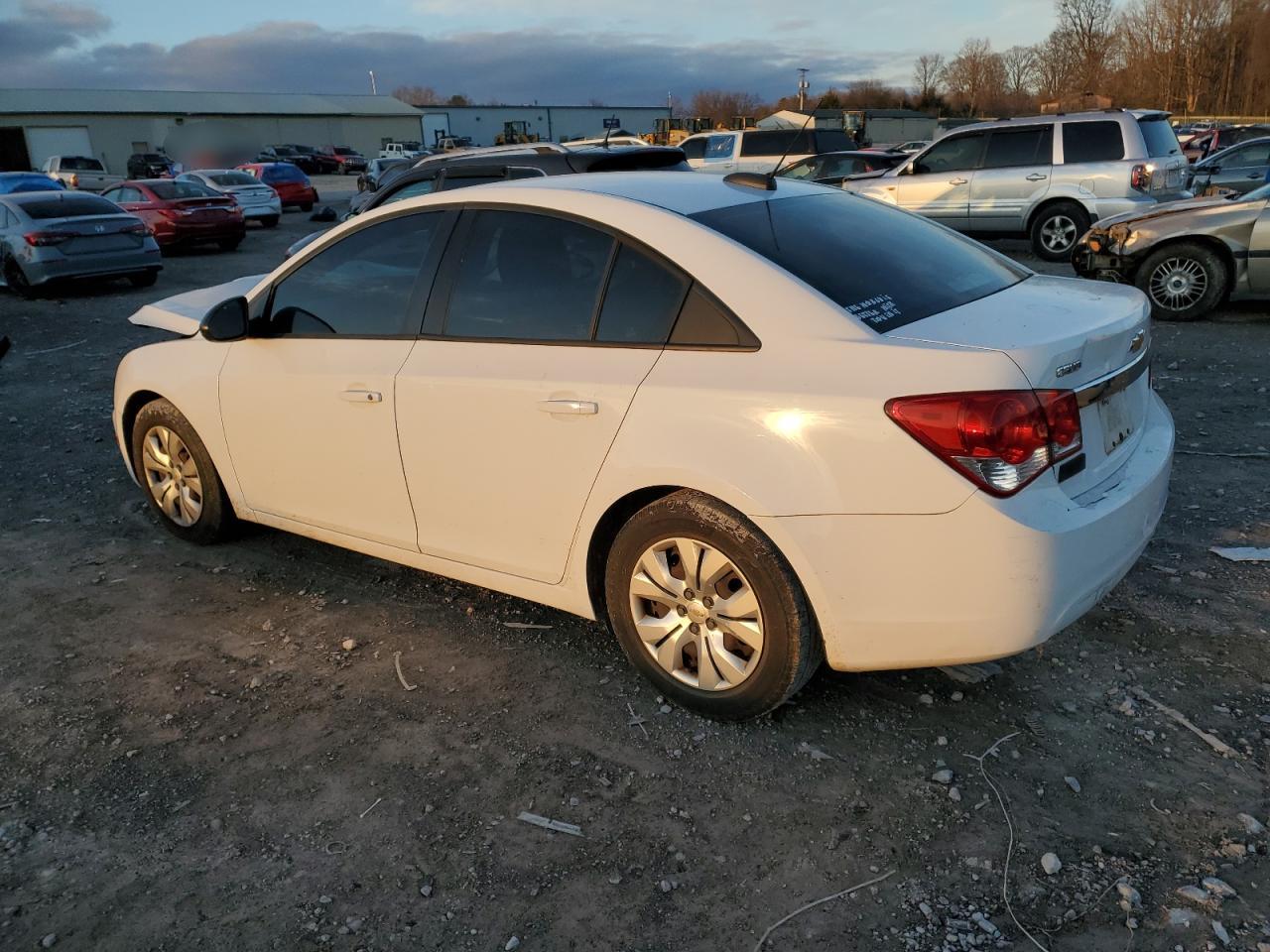 2015 Chevrolet Cruze Ls White vin: 1G1PA5SH1F7236726