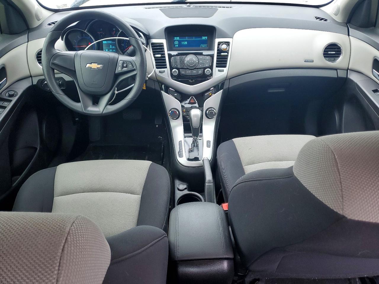 2015 Chevrolet Cruze Ls White vin: 1G1PA5SH1F7295940