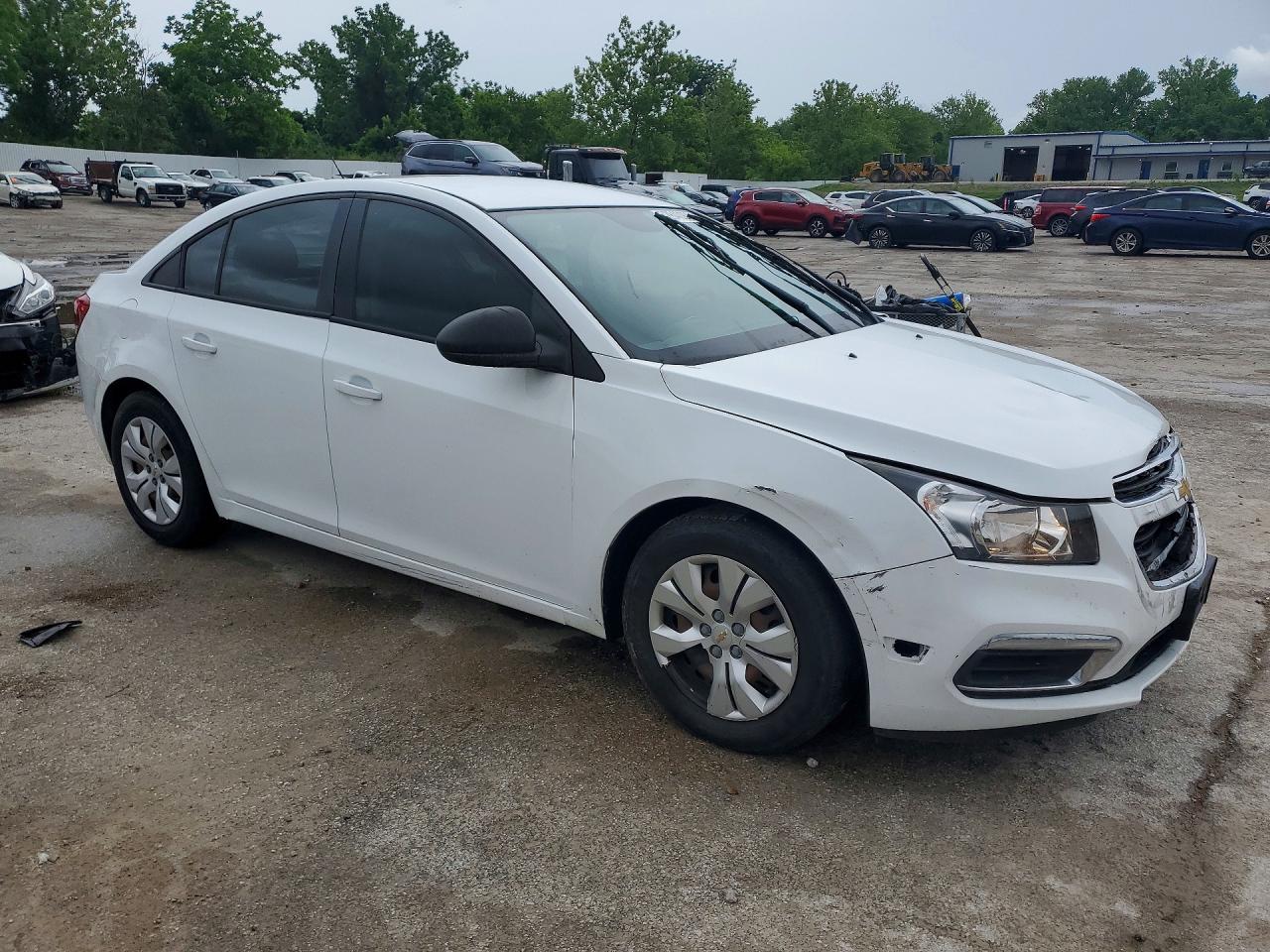 2015 Chevrolet Cruze Ls White vin: 1G1PA5SH1F7295940