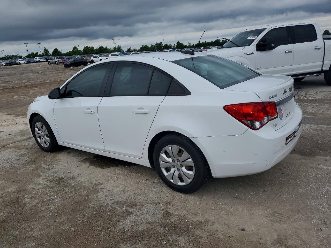 2015 Chevrolet Cruze Ls White vin: 1G1PA5SH1F7295940
