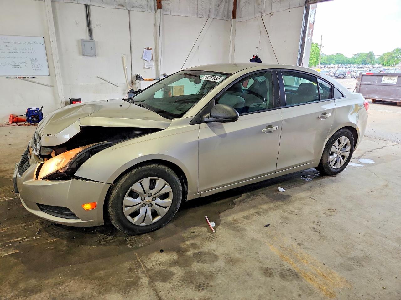 2013 Chevrolet Cruze Ls Gold vin: 1G1PA5SH2D7122571