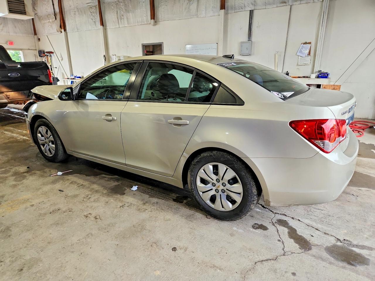 2013 Chevrolet Cruze Ls Gold vin: 1G1PA5SH2D7122571