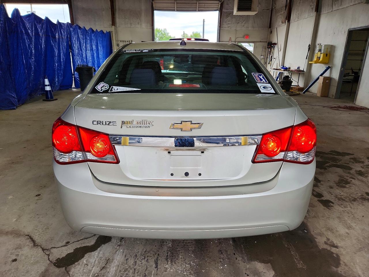 2013 Chevrolet Cruze Ls Gold vin: 1G1PA5SH2D7122571