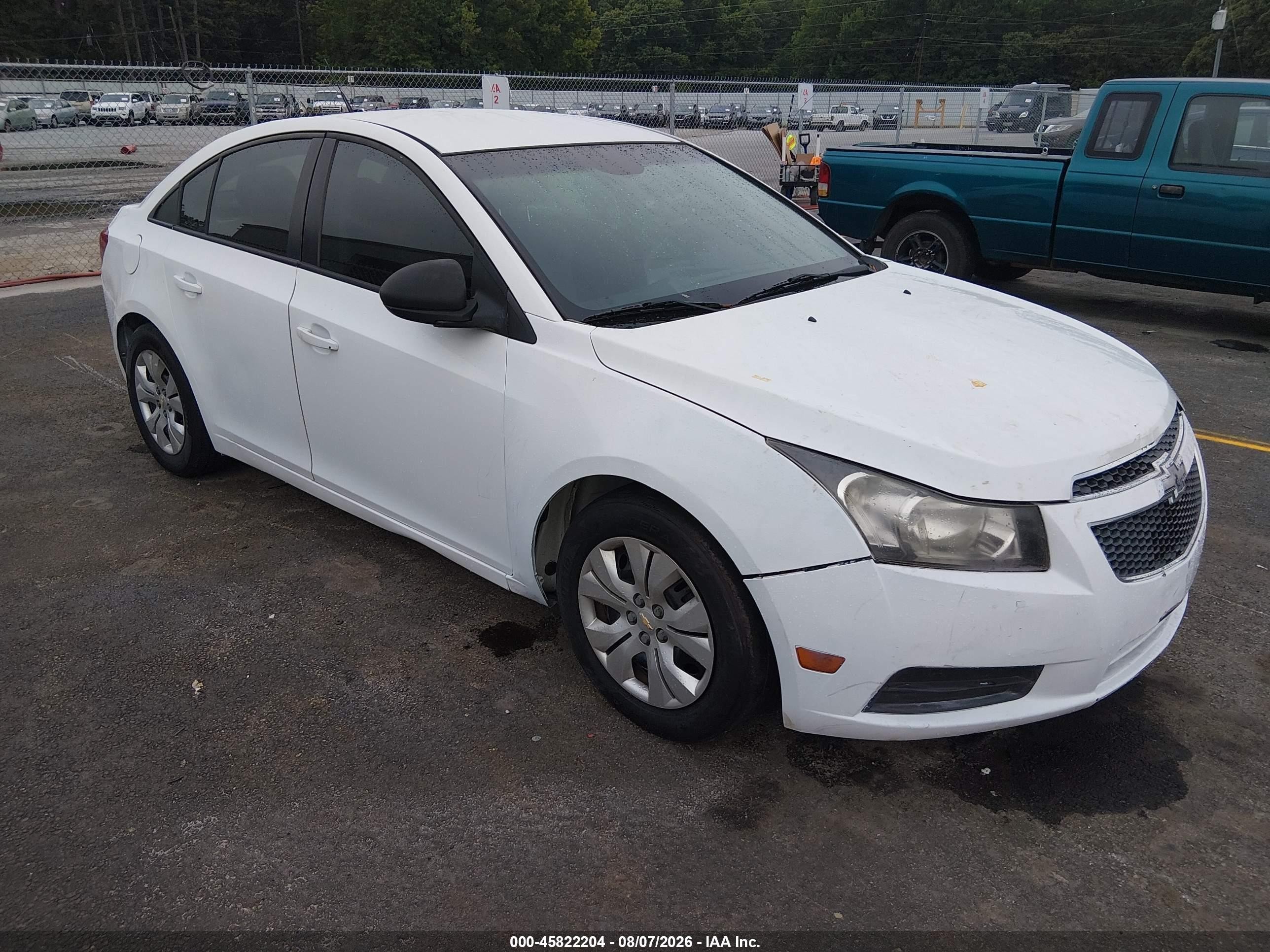 2013 Chevrolet Cruze Ls Auto White vin: 1G1PA5SH2D7184410