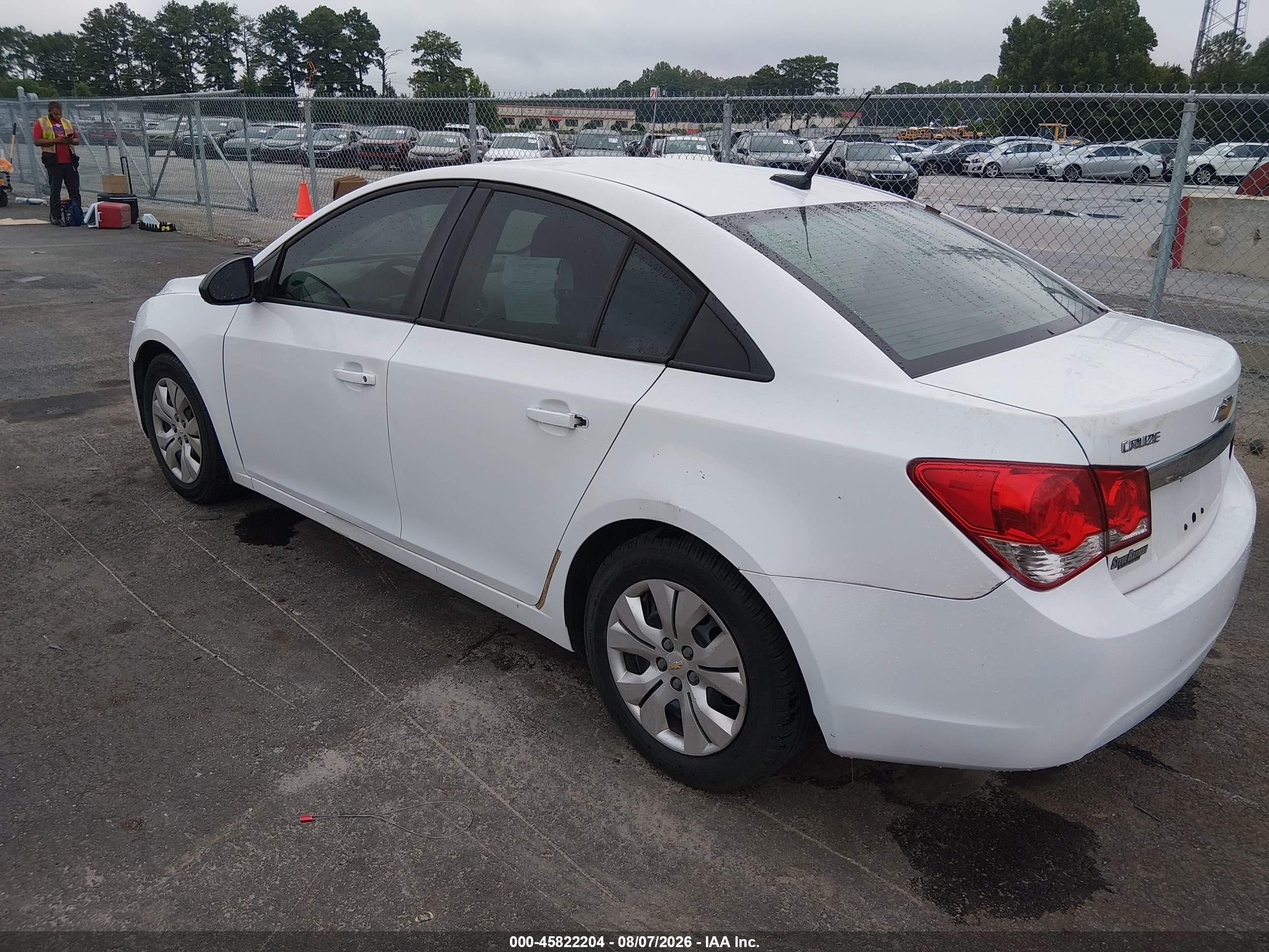 2013 Chevrolet Cruze Ls Auto White vin: 1G1PA5SH2D7184410