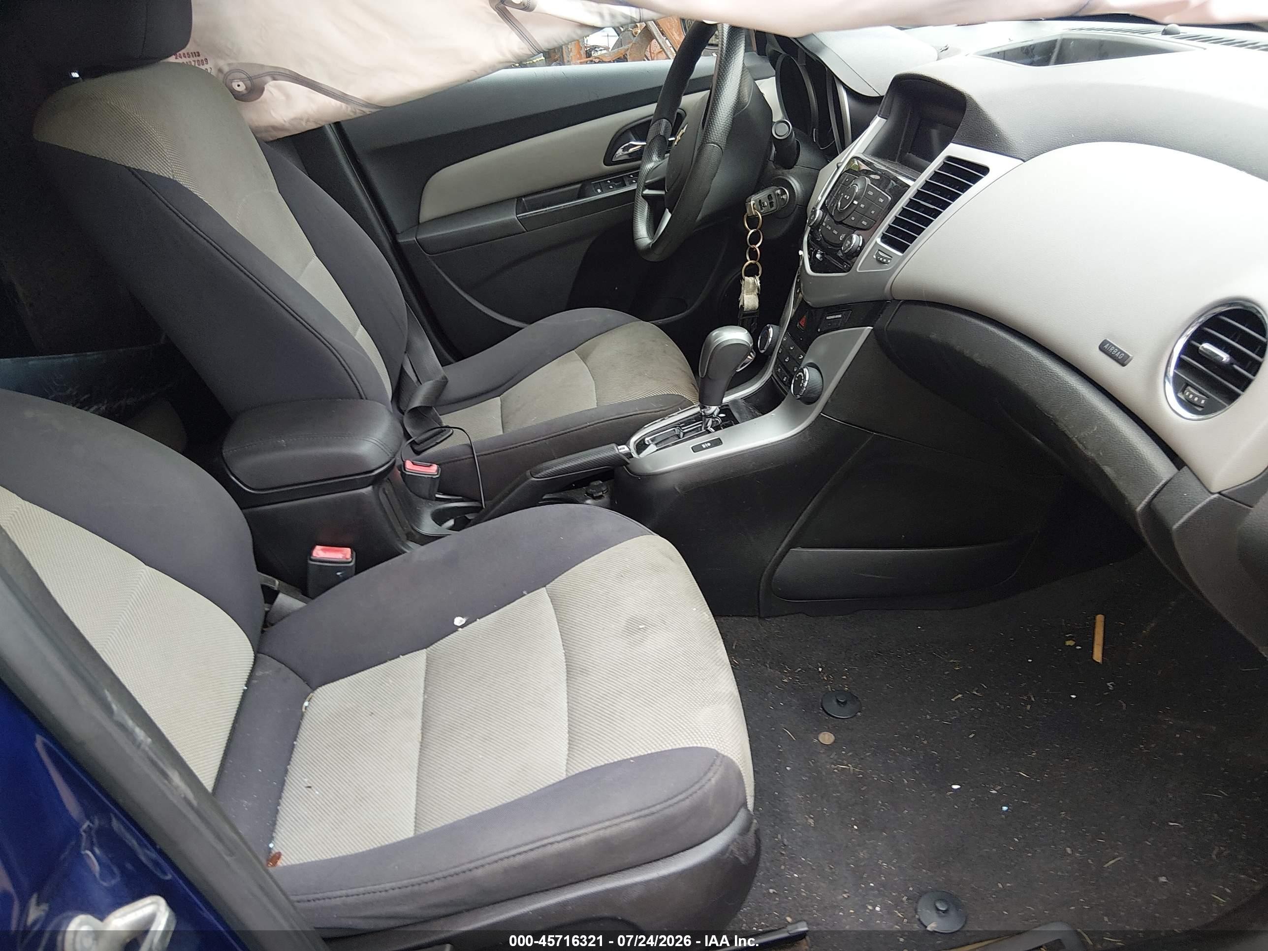 2013 Chevrolet Cruze Ls Auto Blue vin: 1G1PA5SH2D7197223