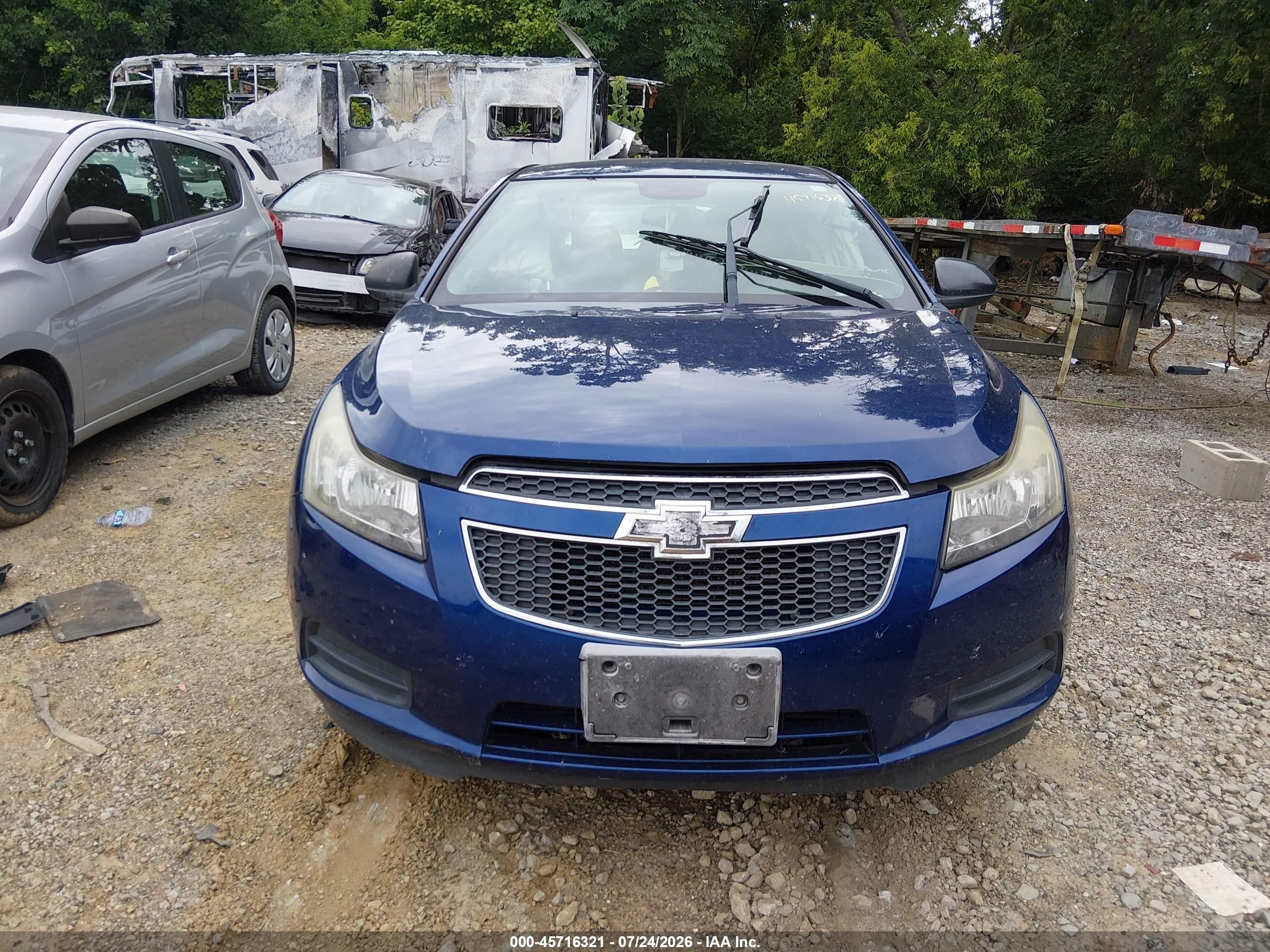 2013 Chevrolet Cruze Ls Auto Blue vin: 1G1PA5SH2D7197223