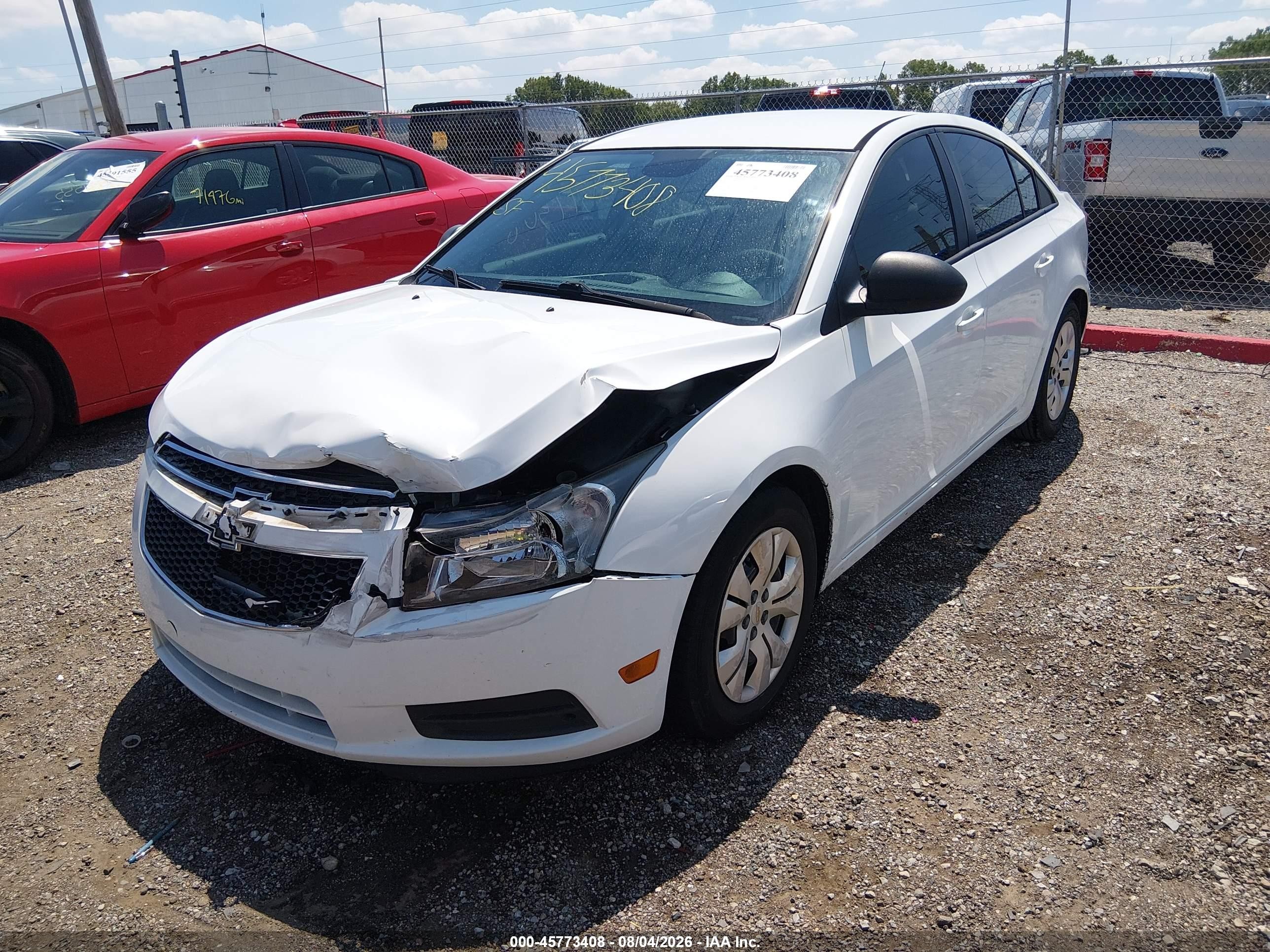 2014 Chevrolet Cruze Ls Auto Белый vin: 1G1PA5SH2E7114472