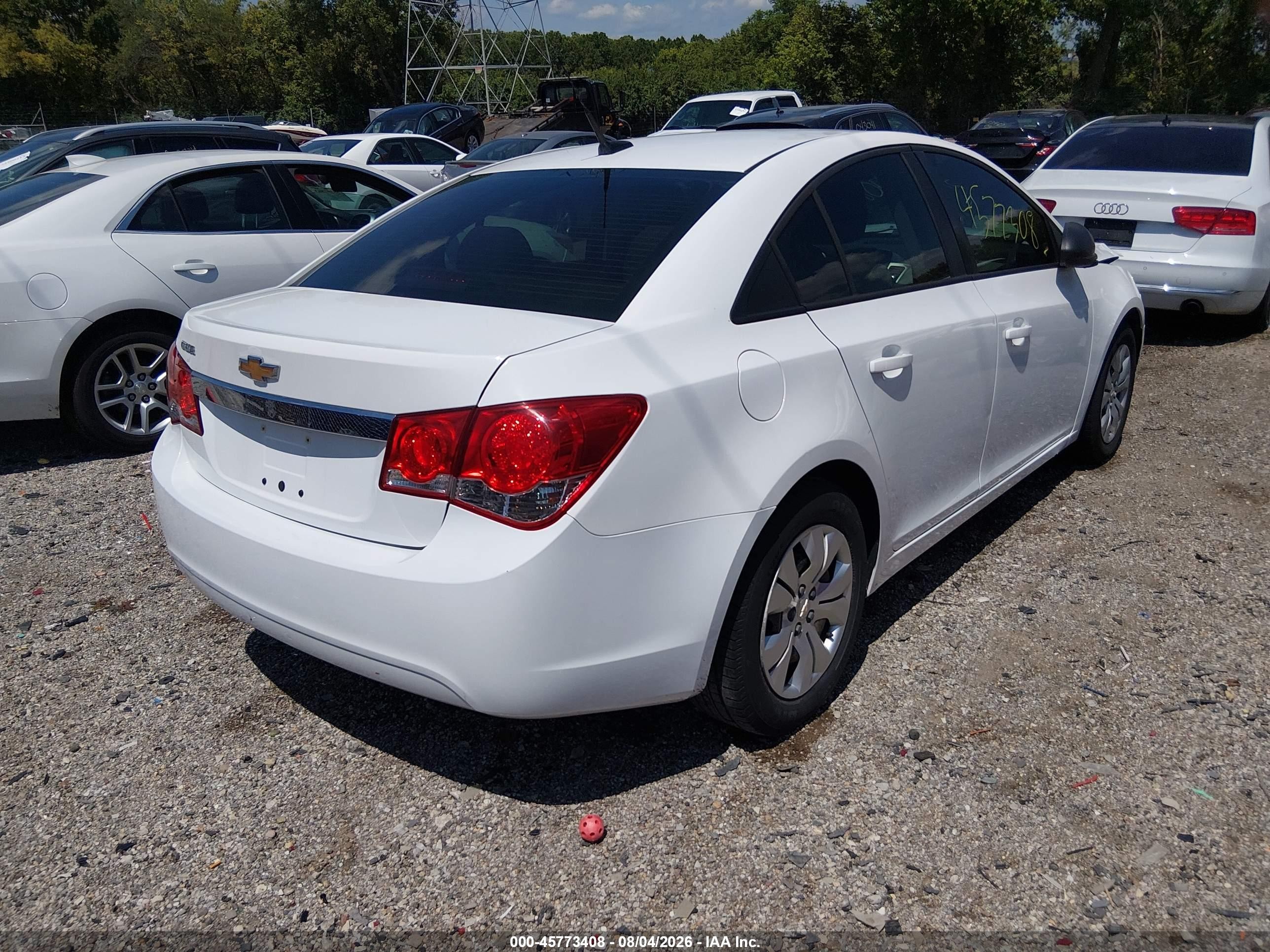 2014 Chevrolet Cruze Ls Auto Белый vin: 1G1PA5SH2E7114472