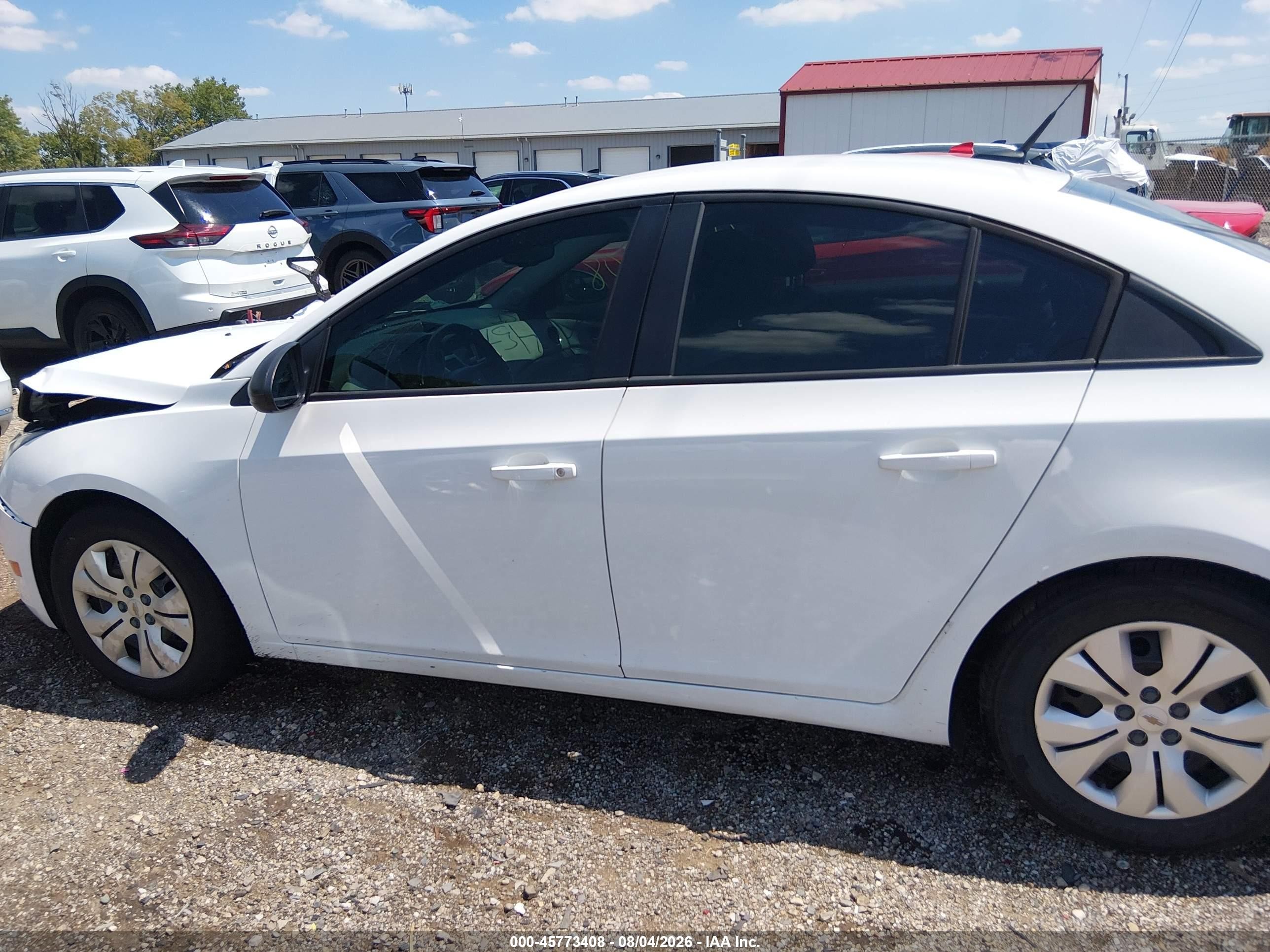 2014 Chevrolet Cruze Ls Auto Белый vin: 1G1PA5SH2E7114472
