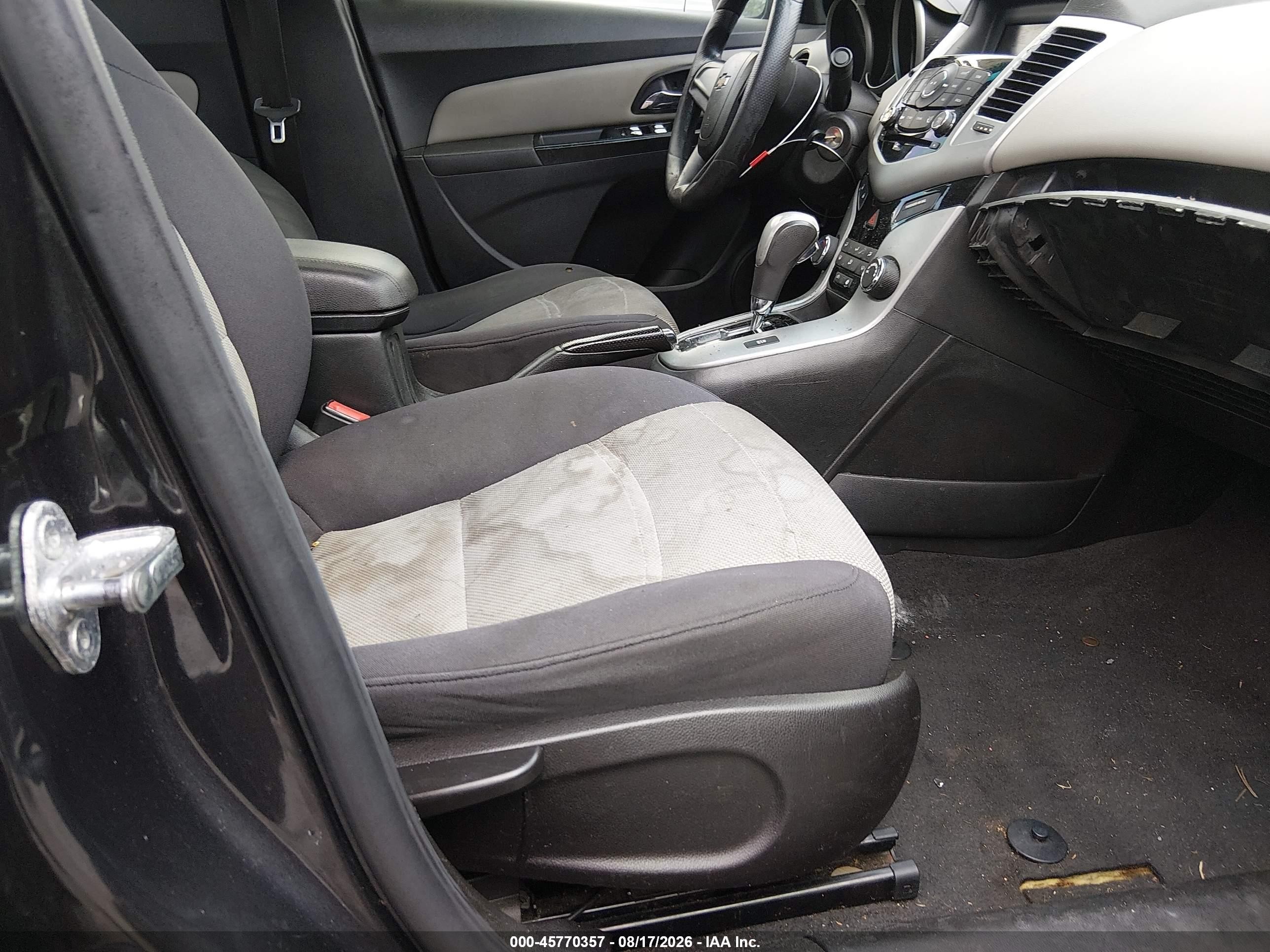 2014 Chevrolet Cruze Ls Auto Серый vin: 1G1PA5SH2E7160352