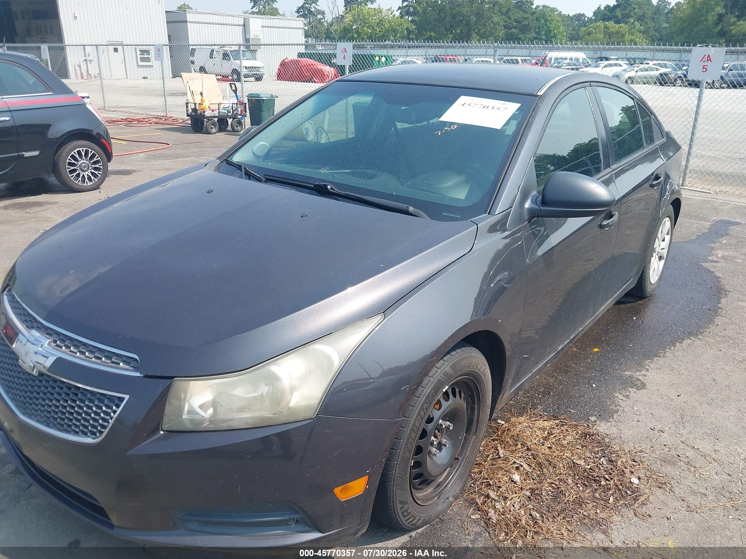 2014 Chevrolet Cruze Ls Auto Серый vin: 1G1PA5SH2E7160352