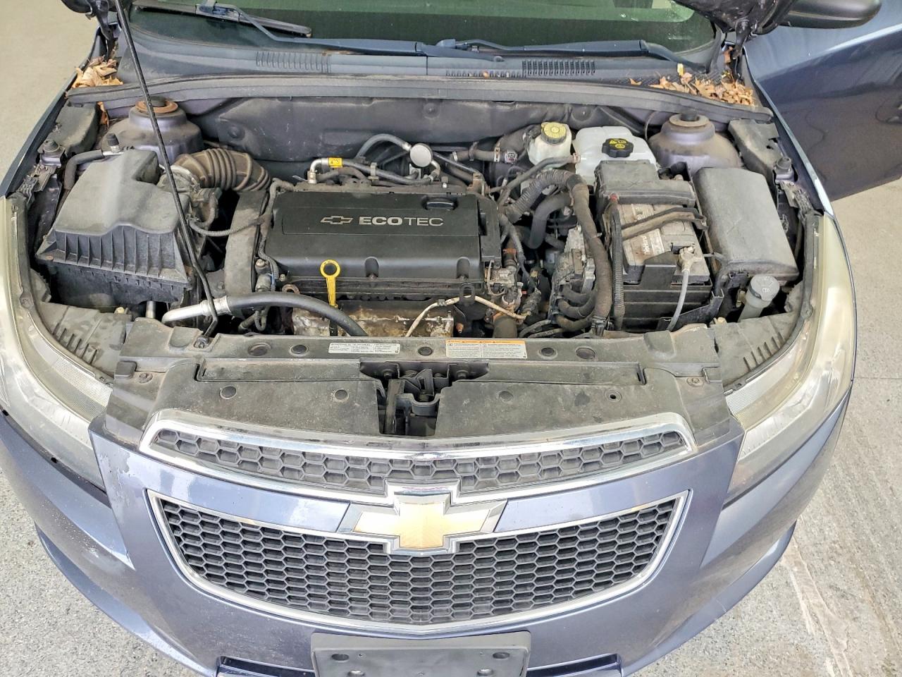 2014 Chevrolet Cruze Ls Blue vin: 1G1PA5SH2E7172601