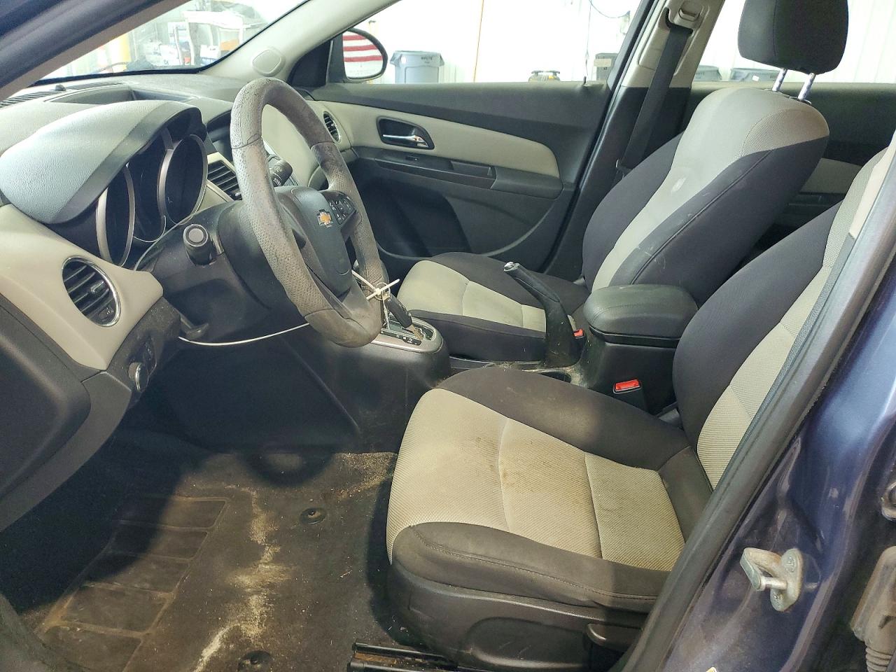 2014 Chevrolet Cruze Ls Blue vin: 1G1PA5SH2E7172601
