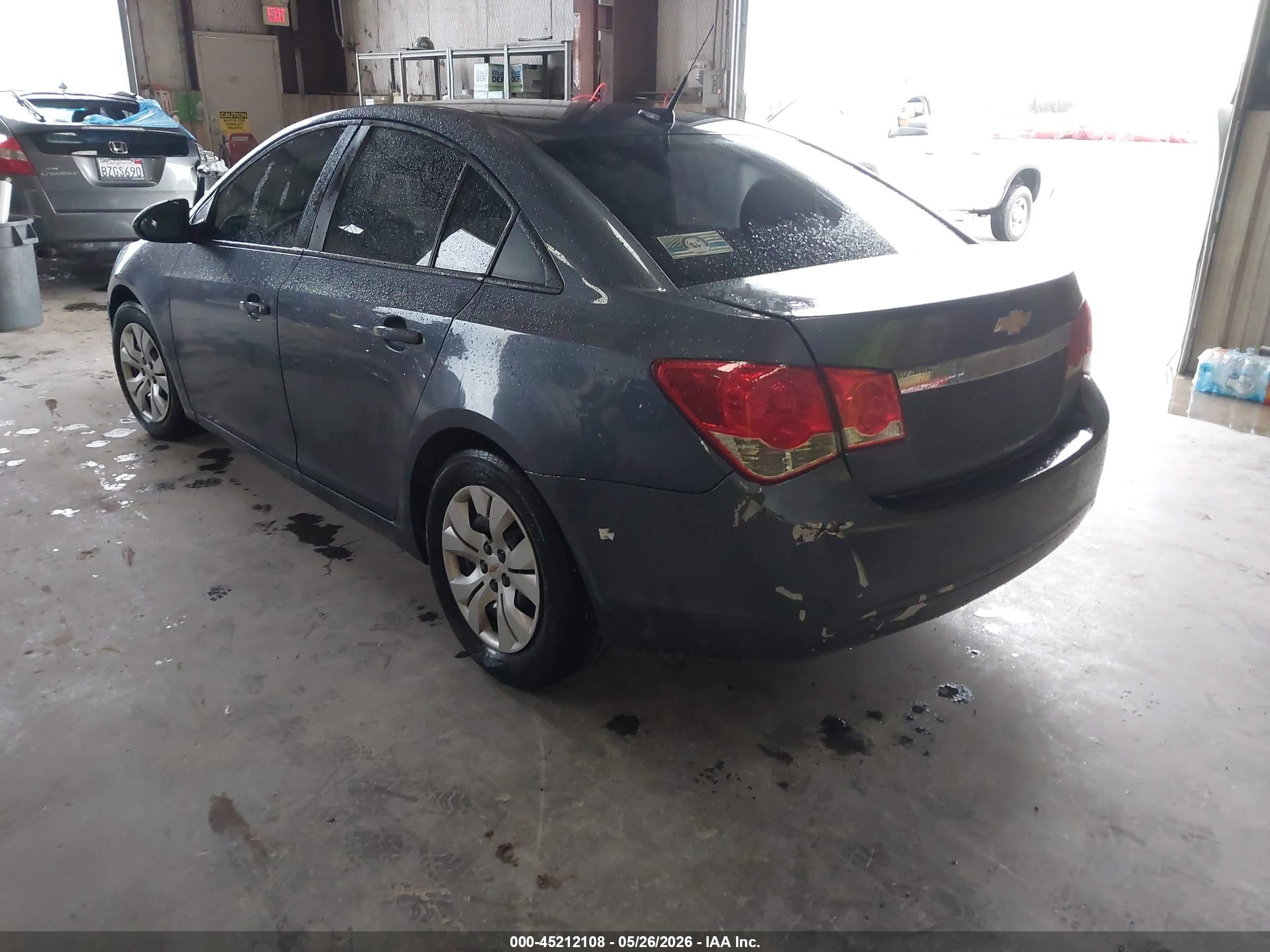 2014 Chevrolet Cruze Ls Auto Blue vin: 1G1PA5SH2E7172730