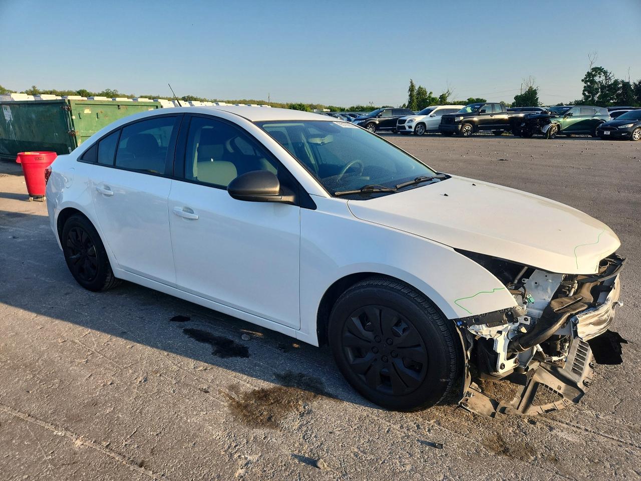 2014 Chevrolet Cruze Ls White vin: 1G1PA5SH2E7233364