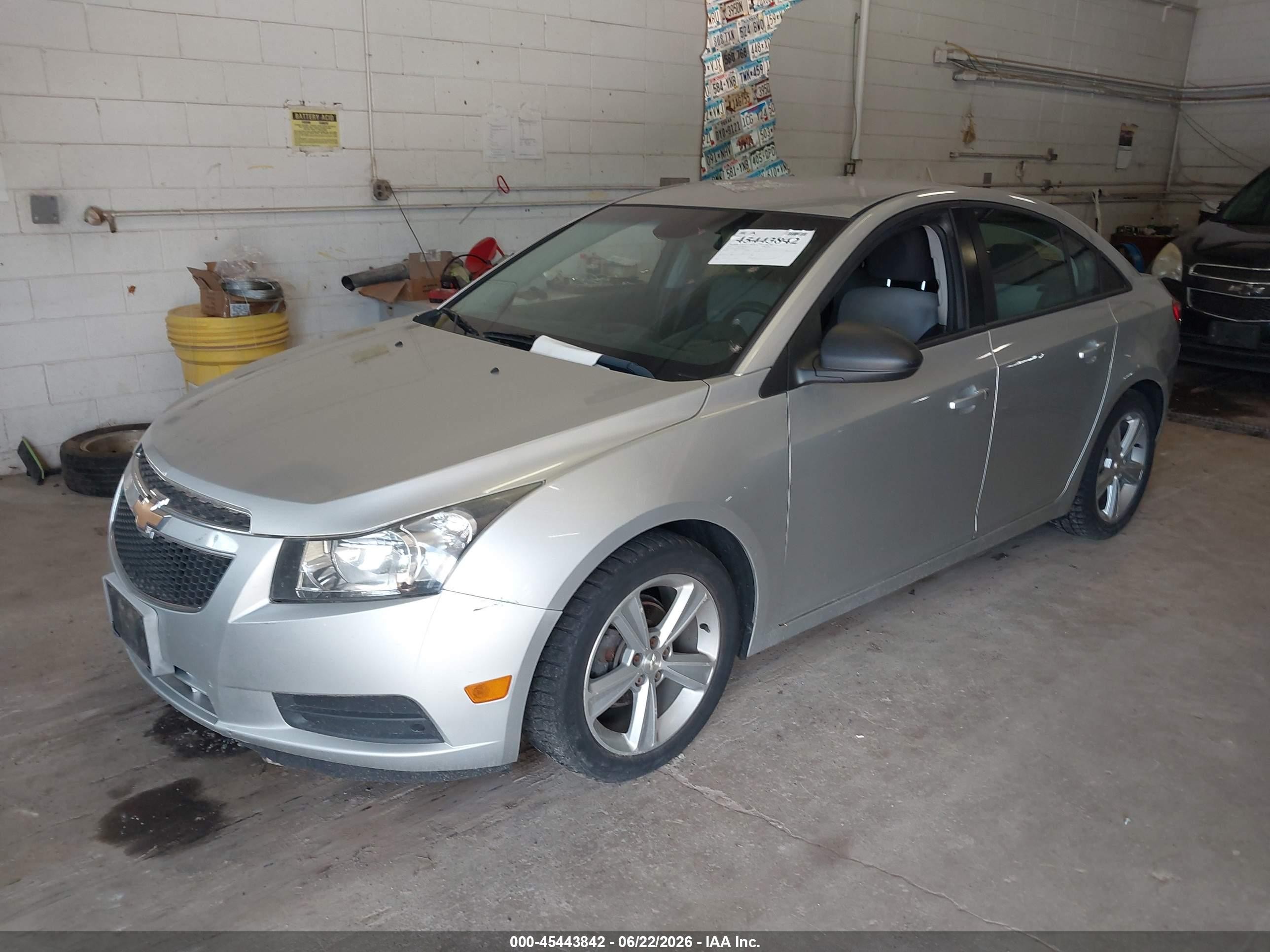2014 Chevrolet Cruze Ls Auto Silver vin: 1G1PA5SH2E7309827