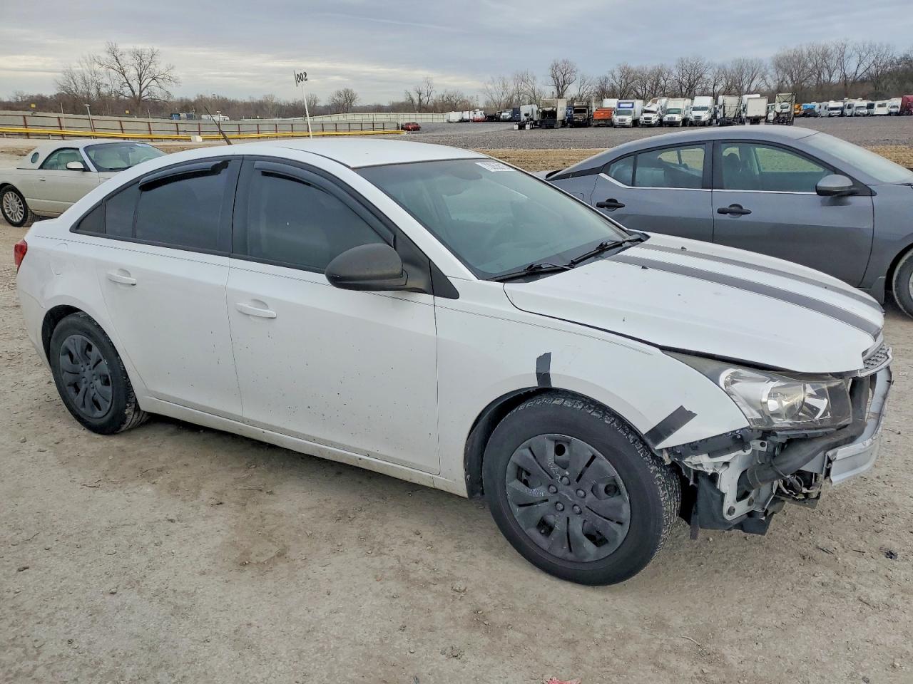 2014 Chevrolet Cruze Ls White vin: 1G1PA5SH2E7482702