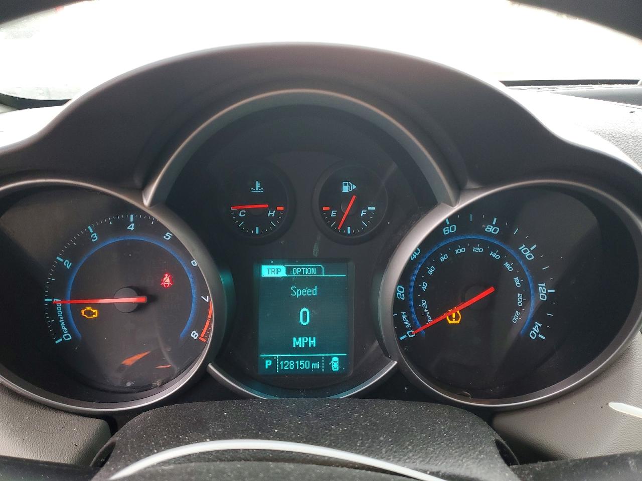2014 Chevrolet Cruze Ls White vin: 1G1PA5SH2E7482702