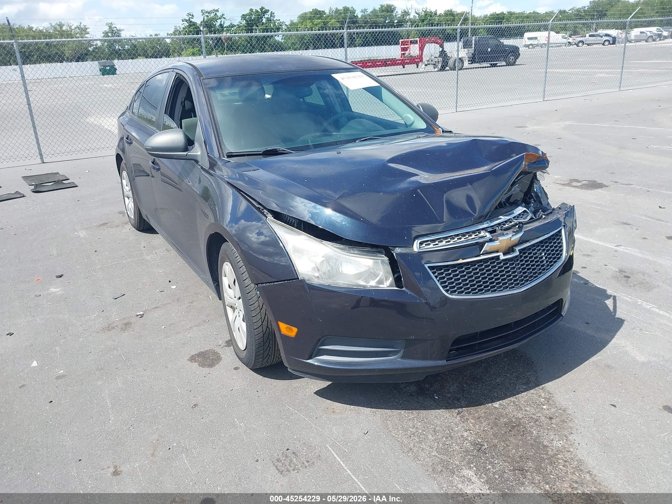 2014 Chevrolet Cruze Ls Auto Dark Blue vin: 1G1PA5SH2E7486653