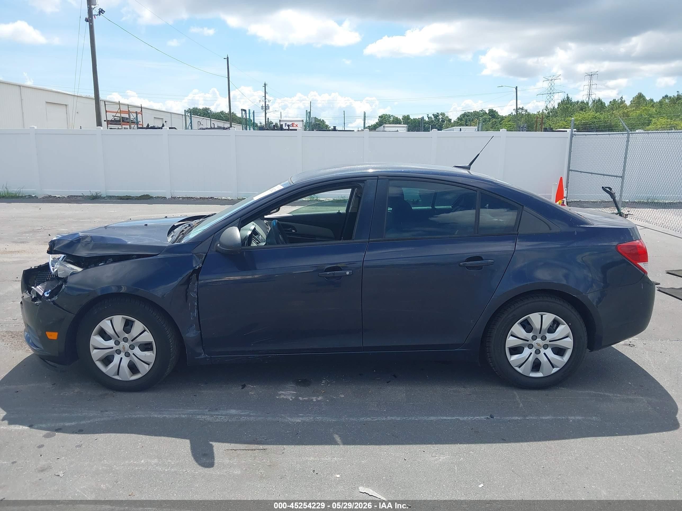 2014 Chevrolet Cruze Ls Auto Dark Blue vin: 1G1PA5SH2E7486653