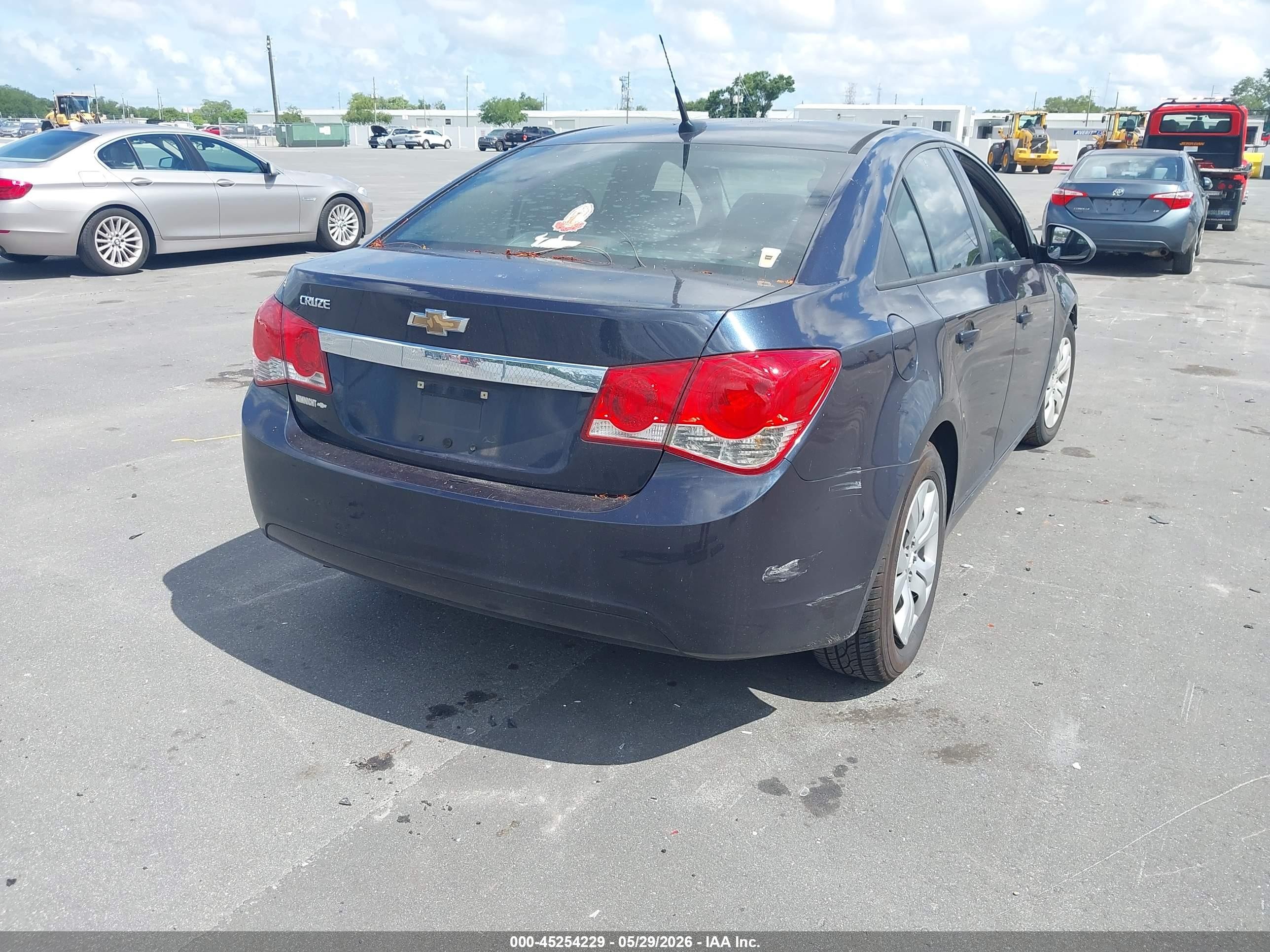 2014 Chevrolet Cruze Ls Auto Dark Blue vin: 1G1PA5SH2E7486653