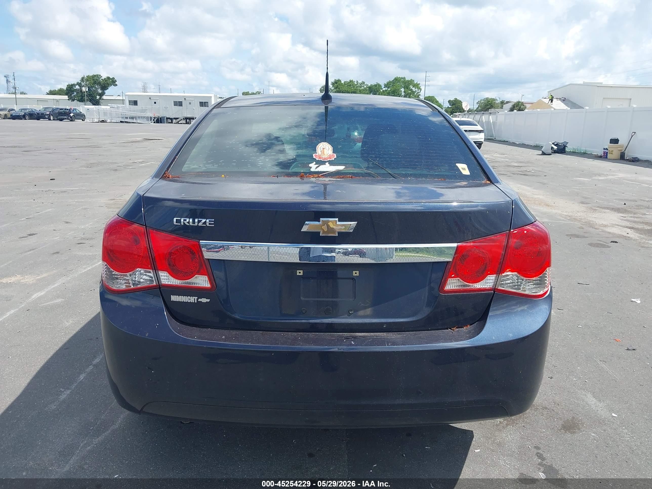 2014 Chevrolet Cruze Ls Auto Dark Blue vin: 1G1PA5SH2E7486653