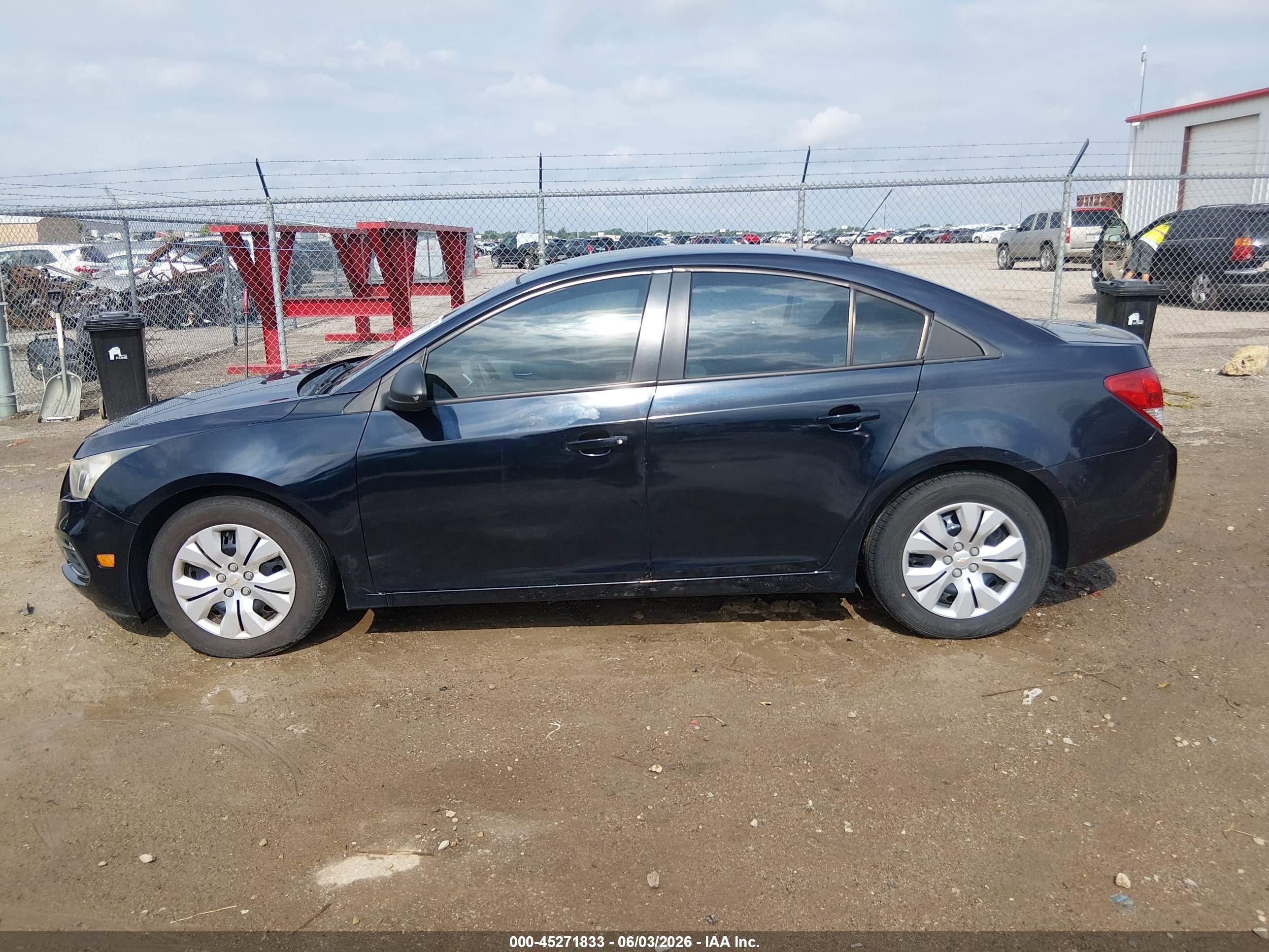 2015 Chevrolet Cruze Ls Auto Dark Blue vin: 1G1PA5SH2F7210989