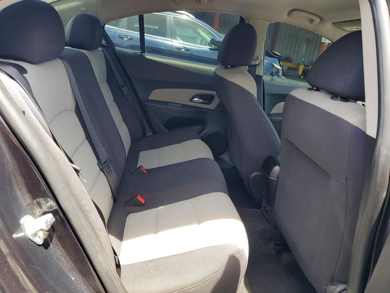 2015 Chevrolet Cruze Ls Gray vin: 1G1PA5SH2F7268620