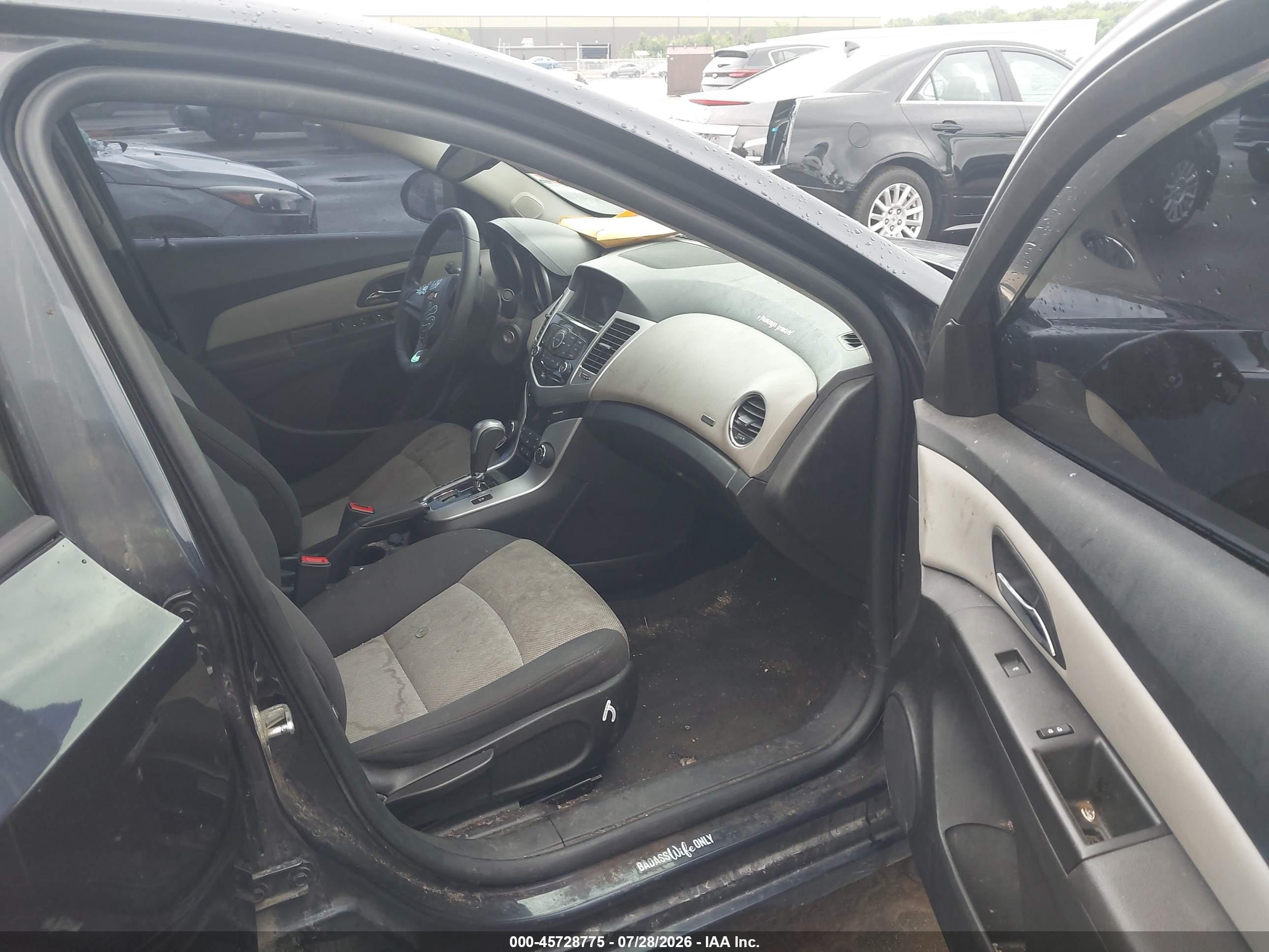 2015 Chevrolet Cruze Ls Auto Blue vin: 1G1PA5SH2F7294344