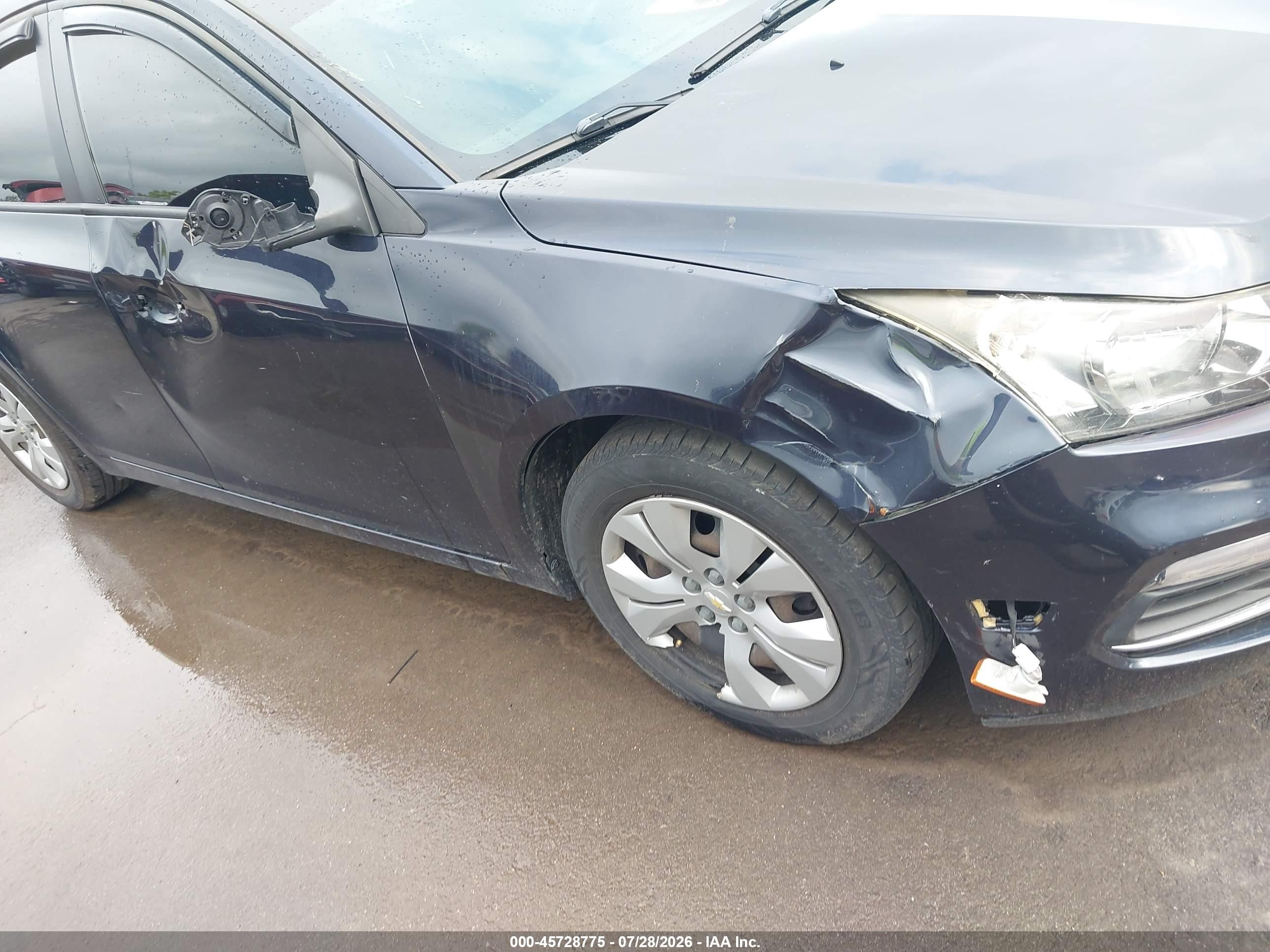 2015 Chevrolet Cruze Ls Auto Blue vin: 1G1PA5SH2F7294344