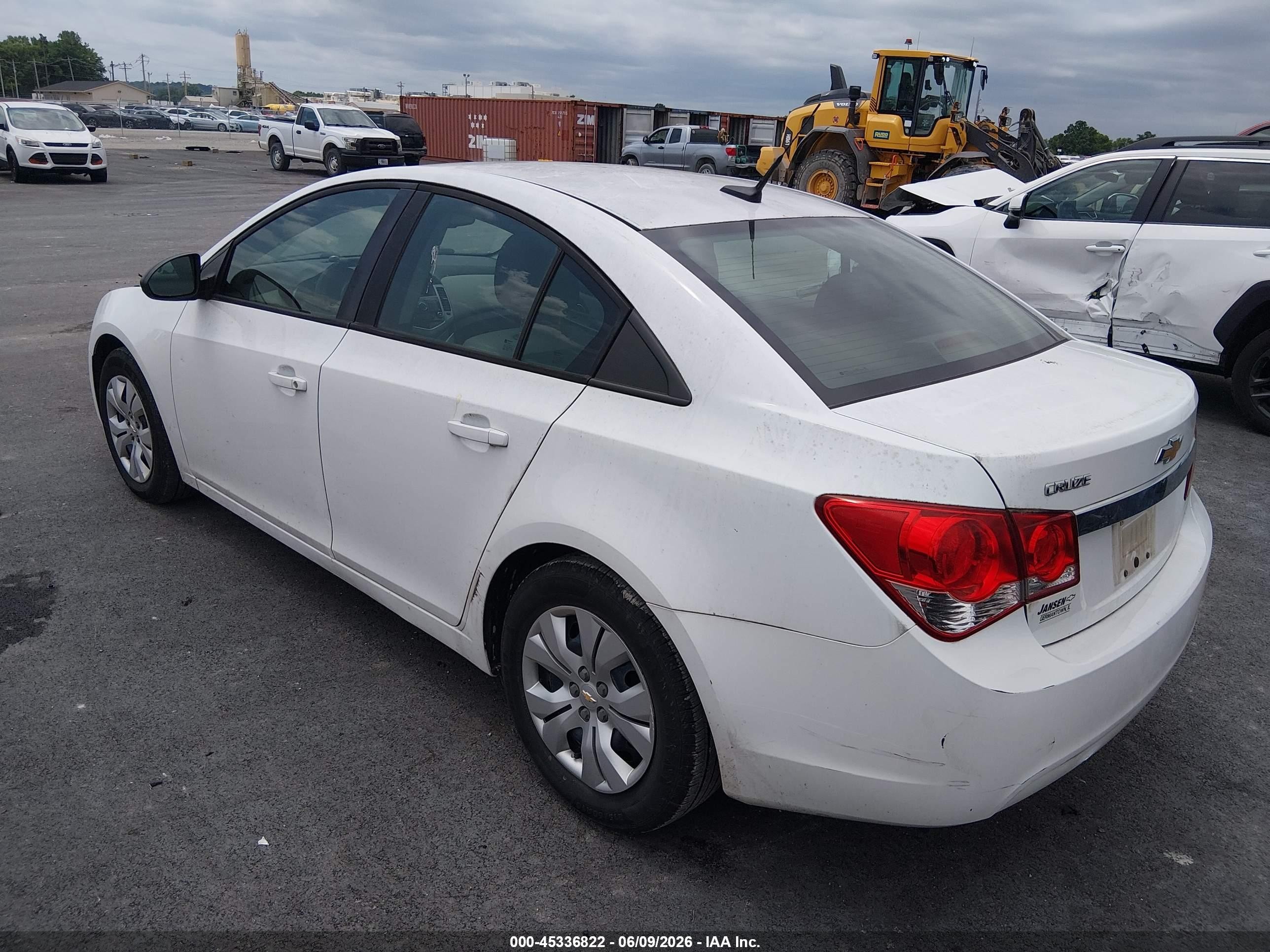2013 Chevrolet Cruze Ls Auto White vin: 1G1PA5SH3D7124412