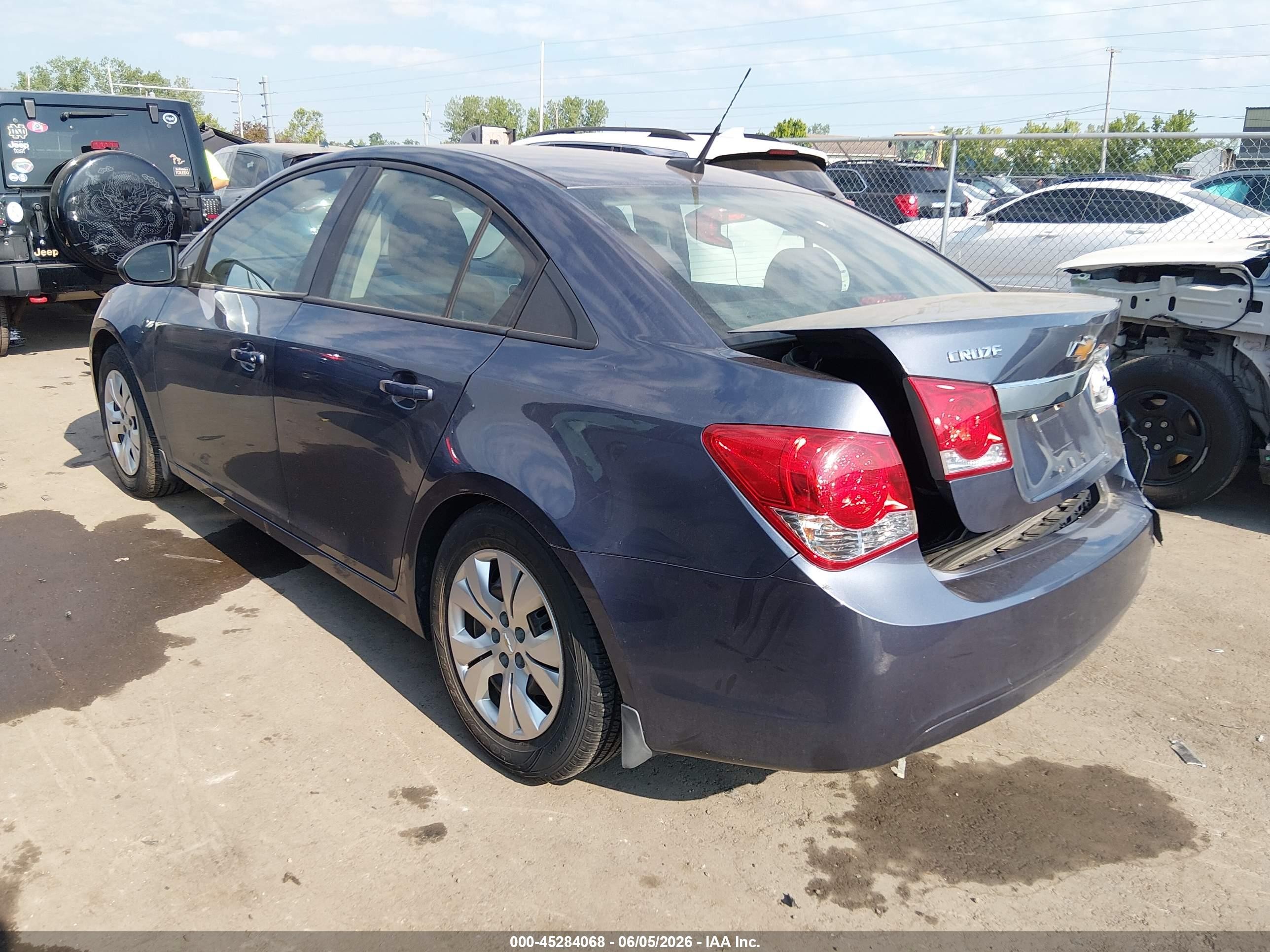 2013 Chevrolet Cruze Ls Auto Синий vin: 1G1PA5SH3D7257087