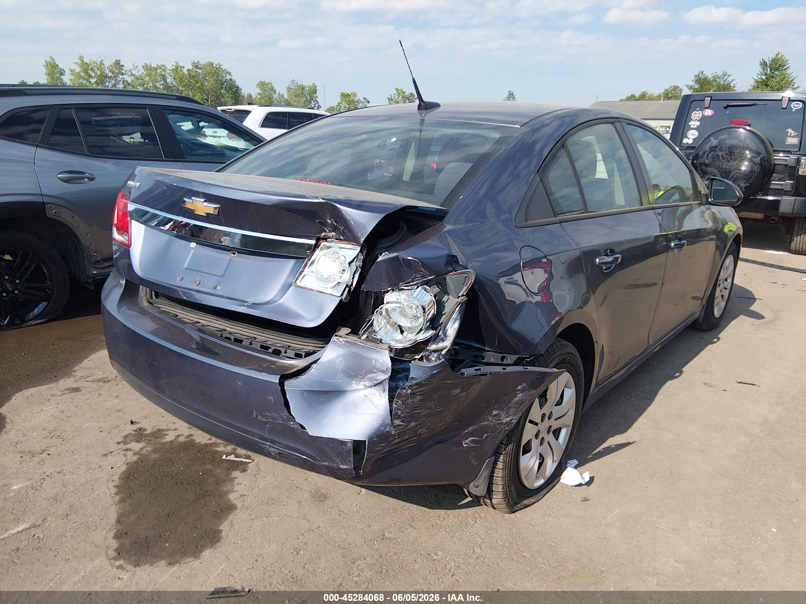 2013 Chevrolet Cruze Ls Auto Синий vin: 1G1PA5SH3D7257087
