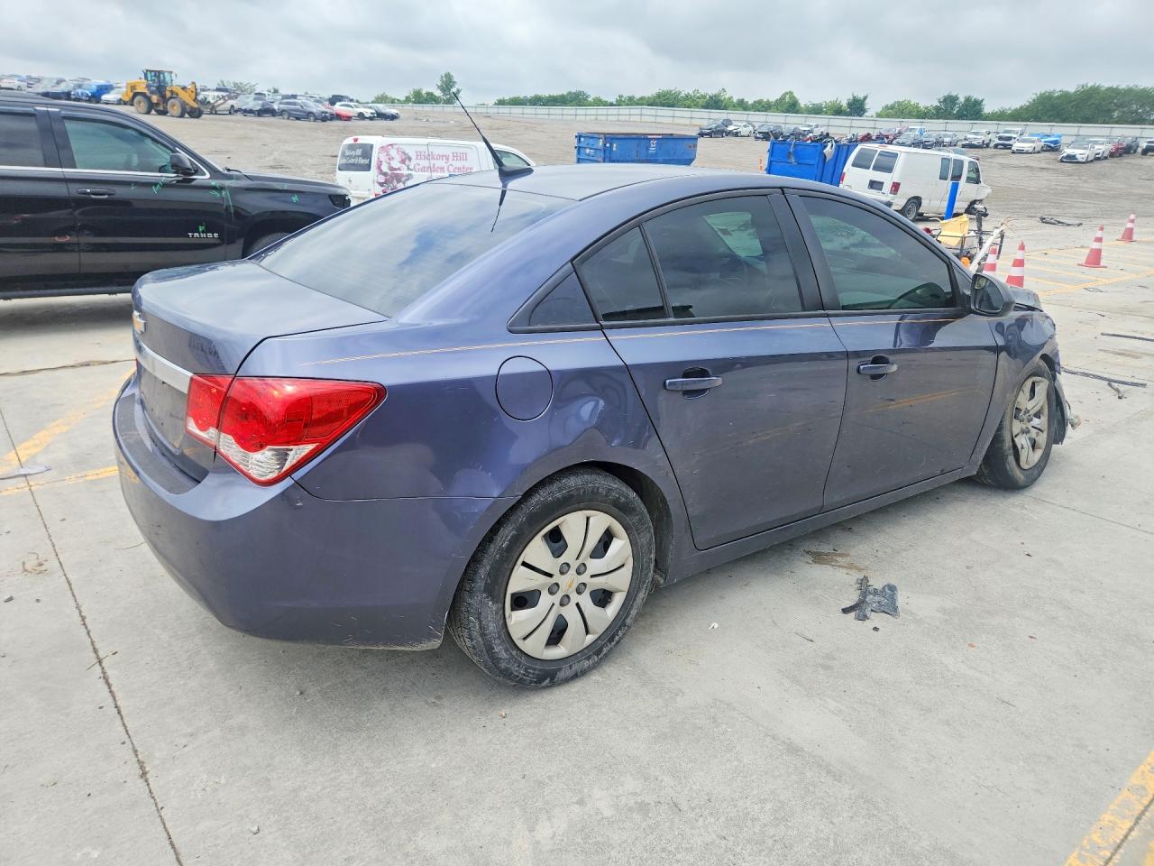 2013 Chevrolet Cruze Ls Blue vin: 1G1PA5SH3D7292955