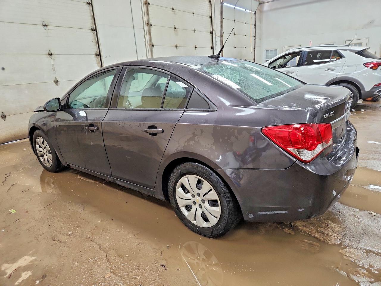 2014 Chevrolet Cruze Ls Gray vin: 1G1PA5SH3E7145973