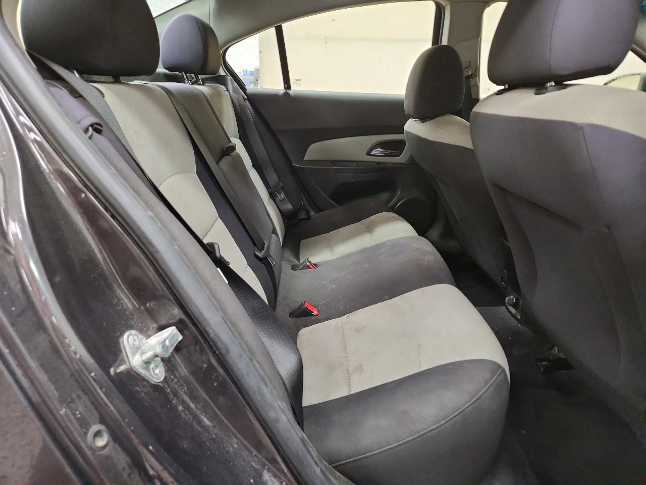 2014 Chevrolet Cruze Ls Gray vin: 1G1PA5SH3E7145973
