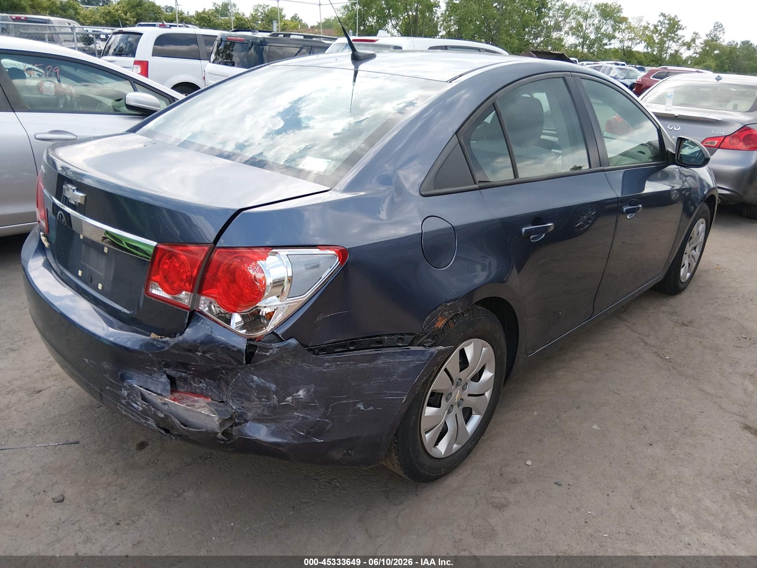 2014 Chevrolet Cruze Ls Auto Синий vin: 1G1PA5SH3E7218520