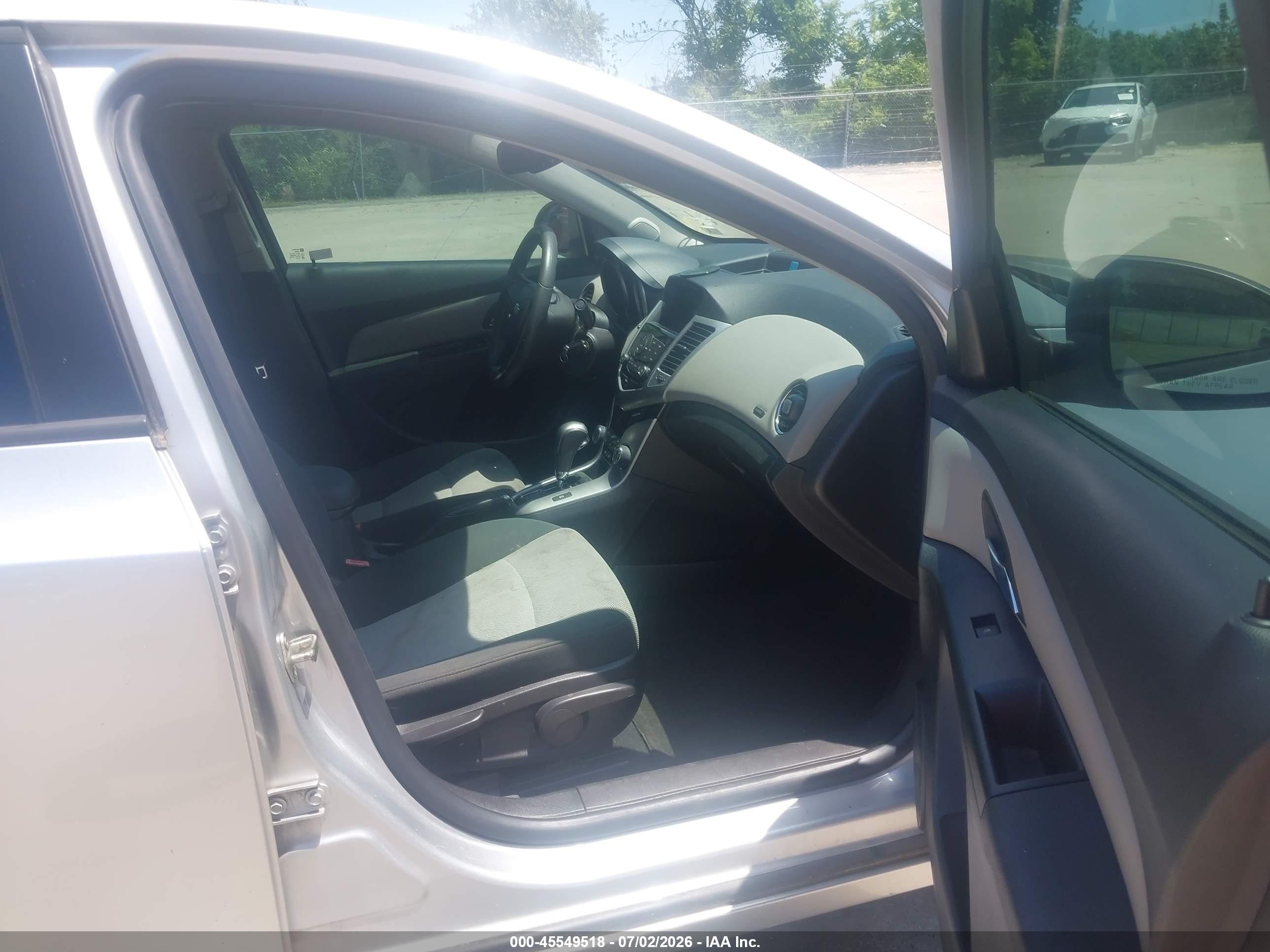 2014 Chevrolet Cruze Ls Auto Silver vin: 1G1PA5SH3E7338897