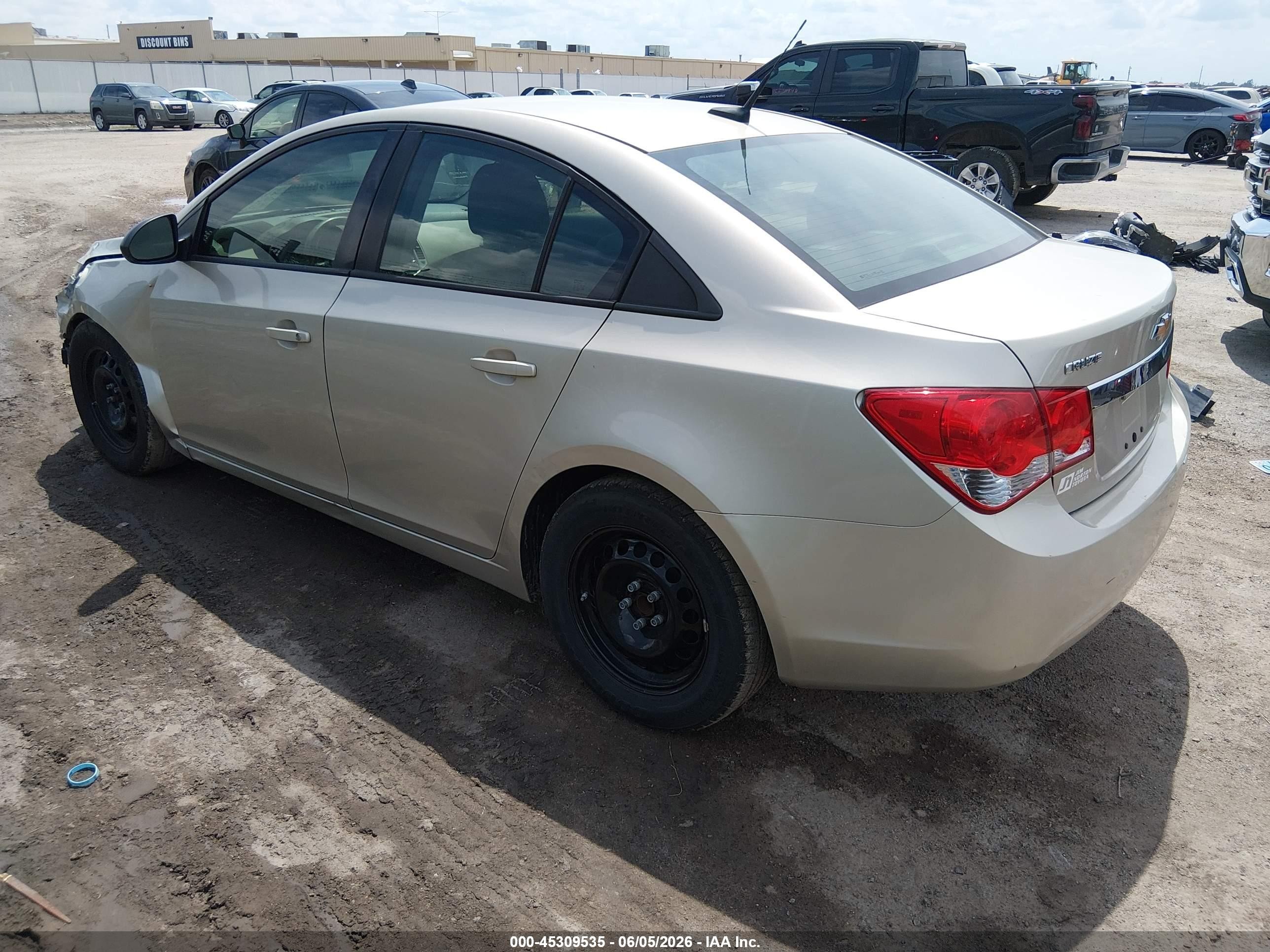 2014 Chevrolet Cruze Ls Auto Бежевый vin: 1G1PA5SH3E7354498
