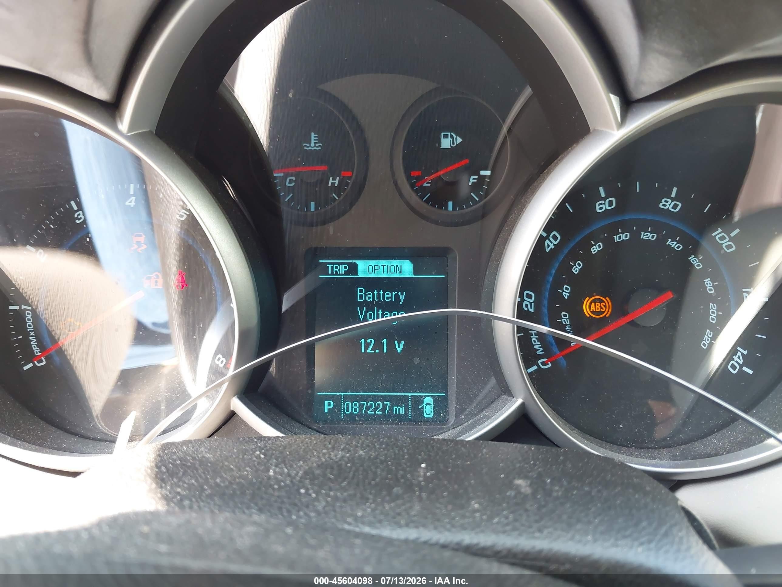 2014 Chevrolet Cruze Ls Auto Silver vin: 1G1PA5SH3E7463947