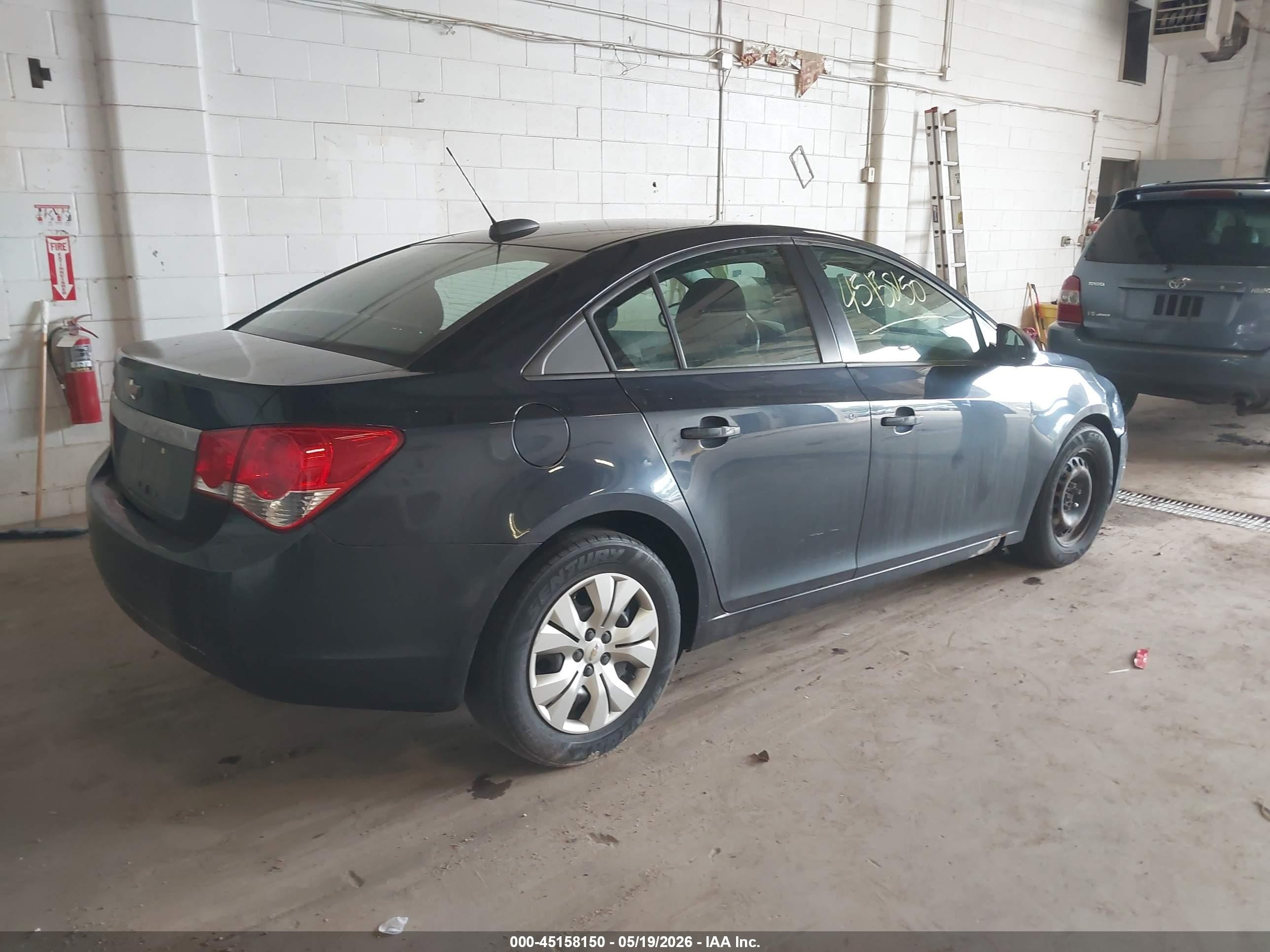 2015 Chevrolet Cruze Ls Auto Dark Blue vin: 1G1PA5SH3F7133100