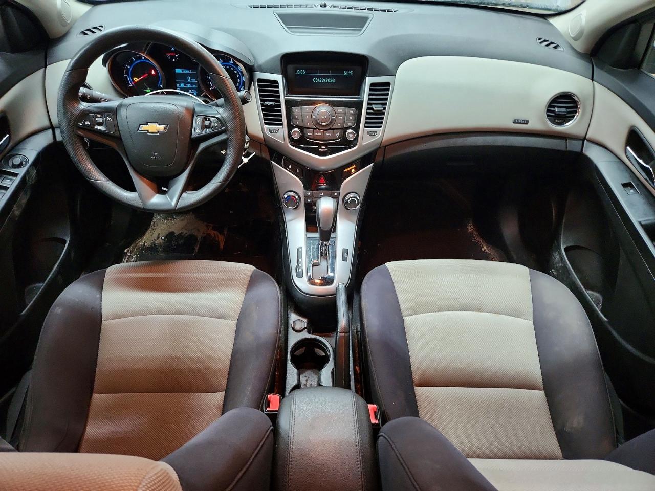 2013 Chevrolet Cruze Ls Silver vin: 1G1PA5SH4D7109238