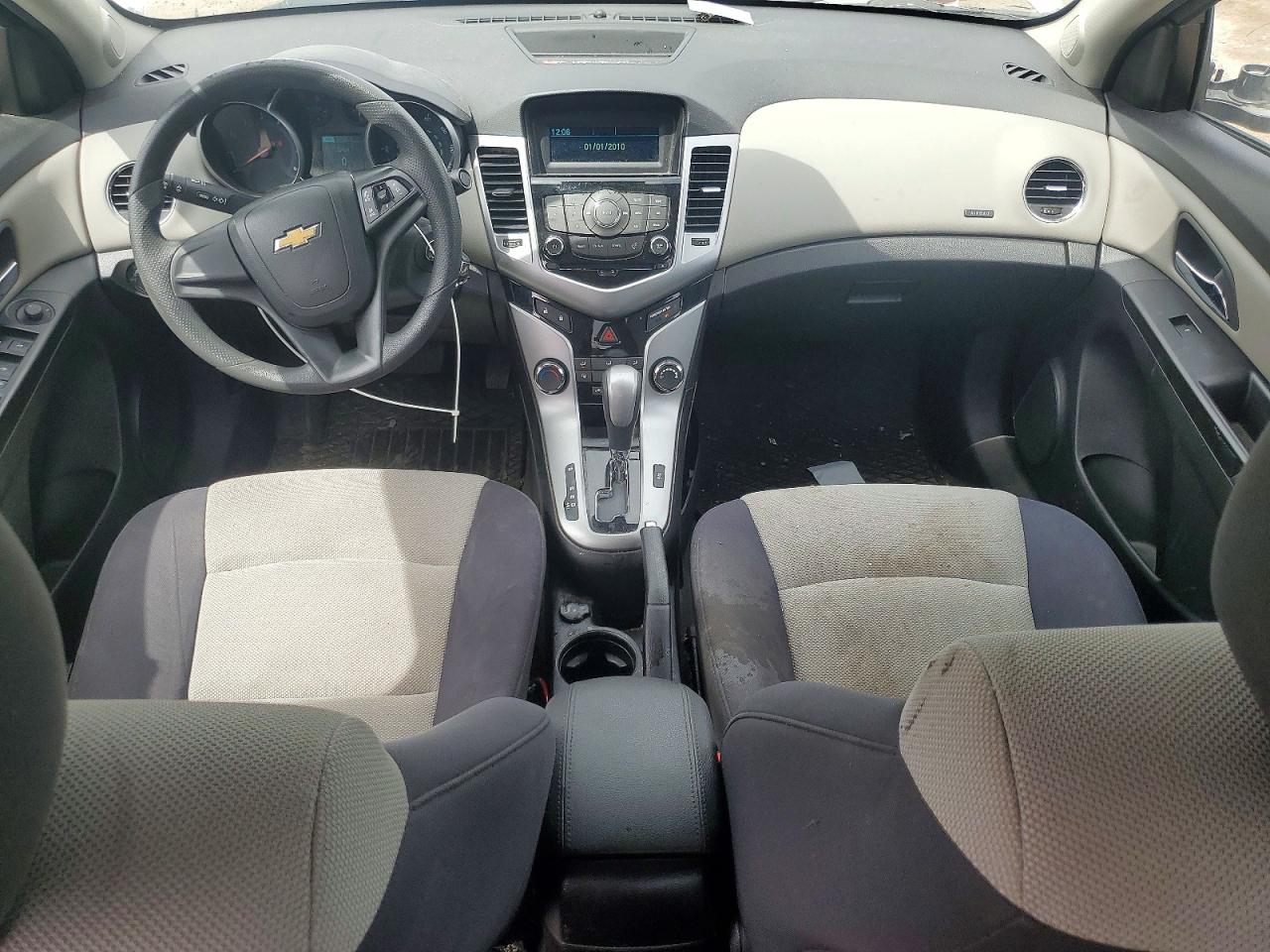 2013 Chevrolet Cruze Ls Silver vin: 1G1PA5SH4D7229458