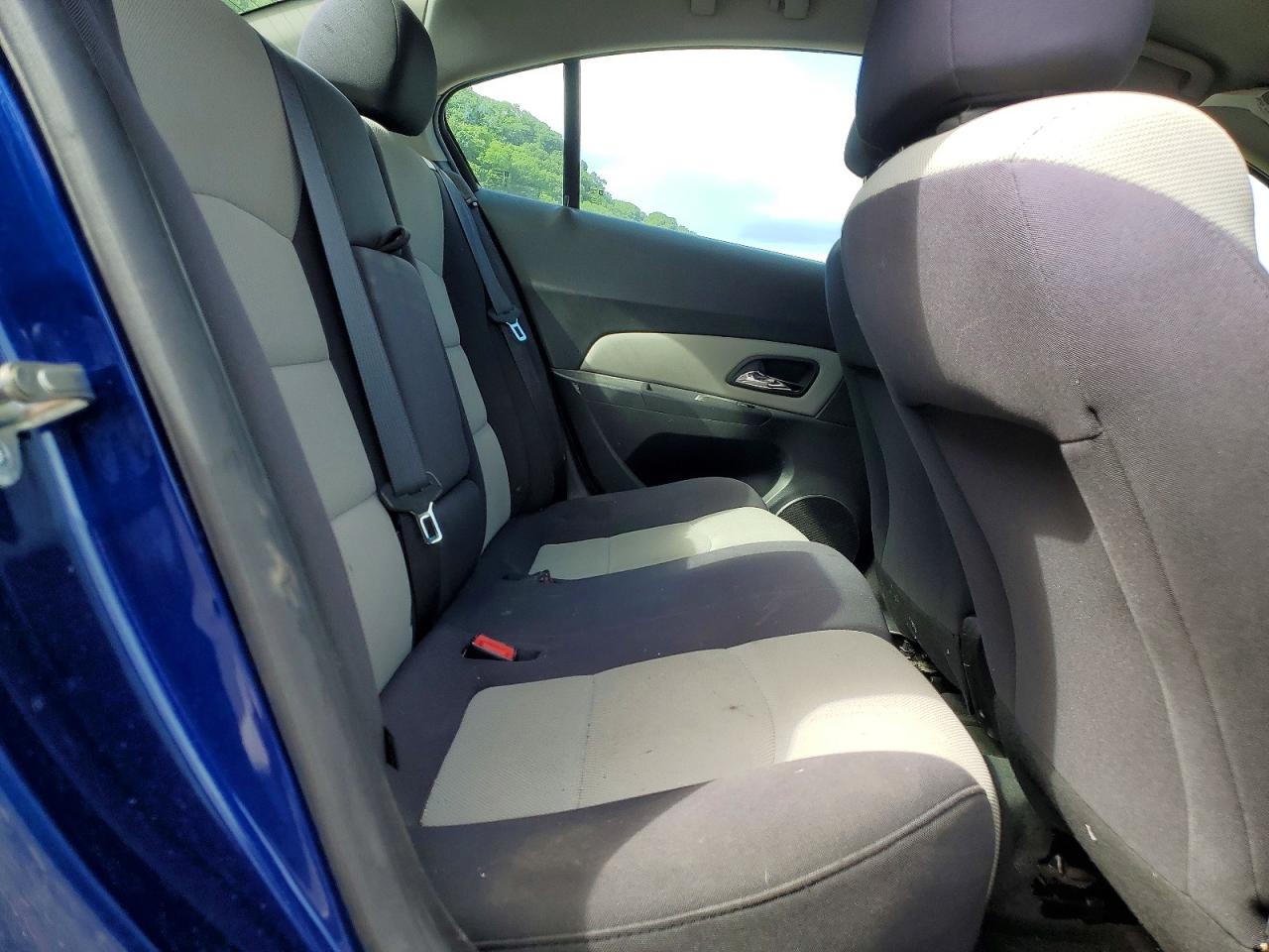 2013 Chevrolet Cruze Ls Blue vin: 1G1PA5SH4D7239181