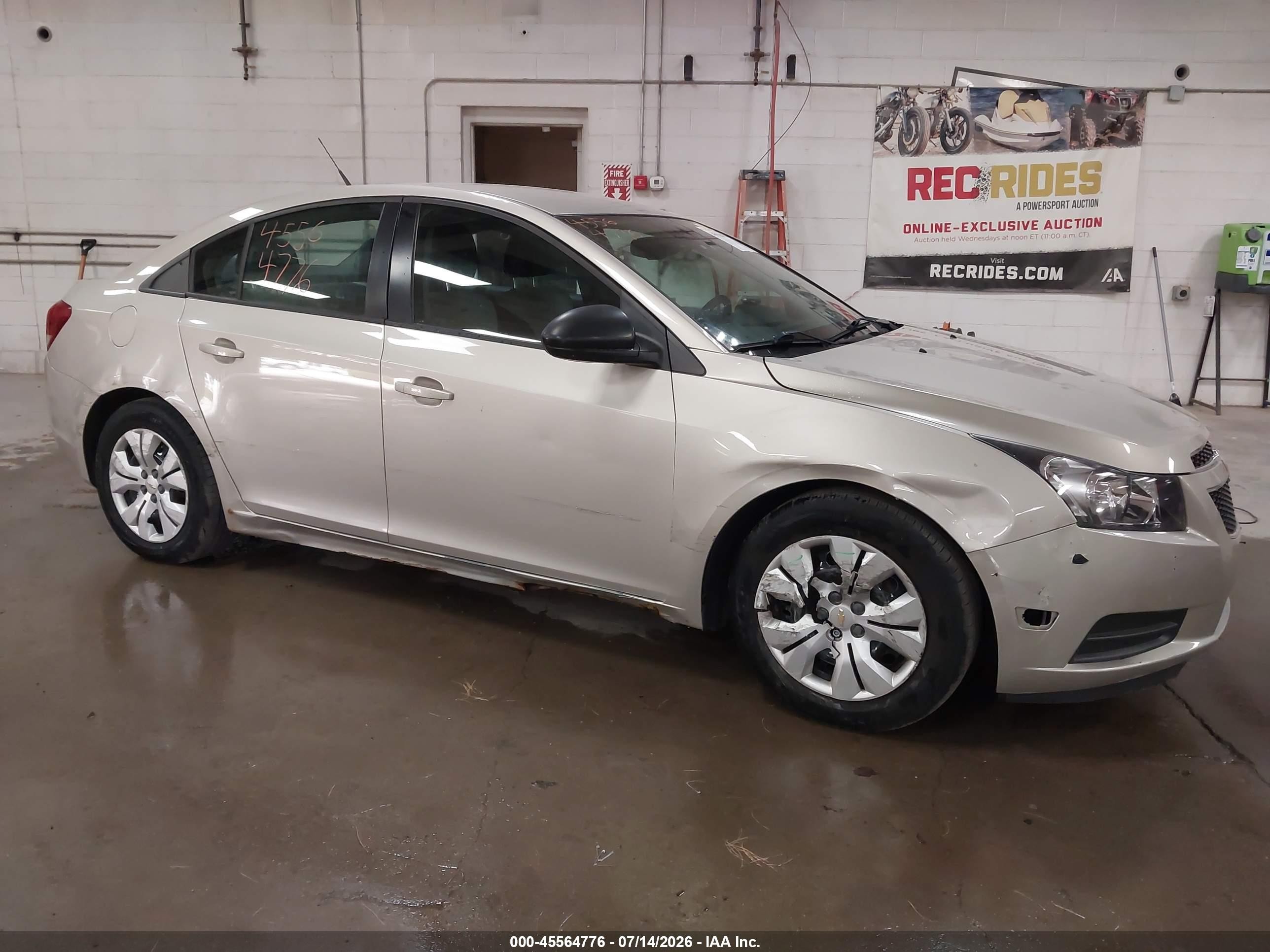 2013 Chevrolet Cruze Ls Auto Золотой vin: 1G1PA5SH4D7302618
