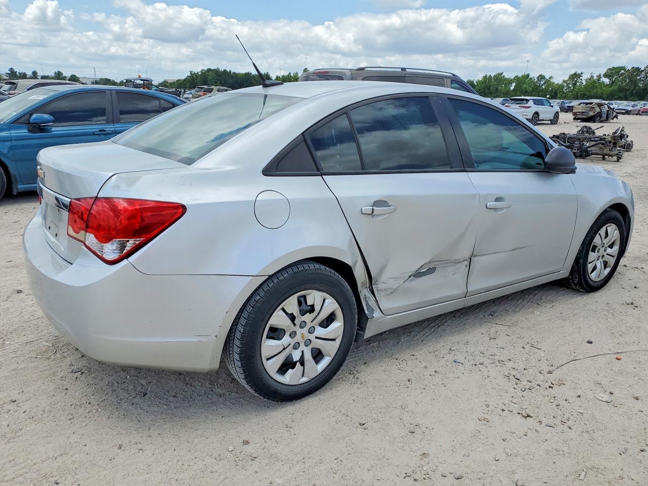 2014 Chevrolet Cruze Ls Silver vin: 1G1PA5SH4E7158358