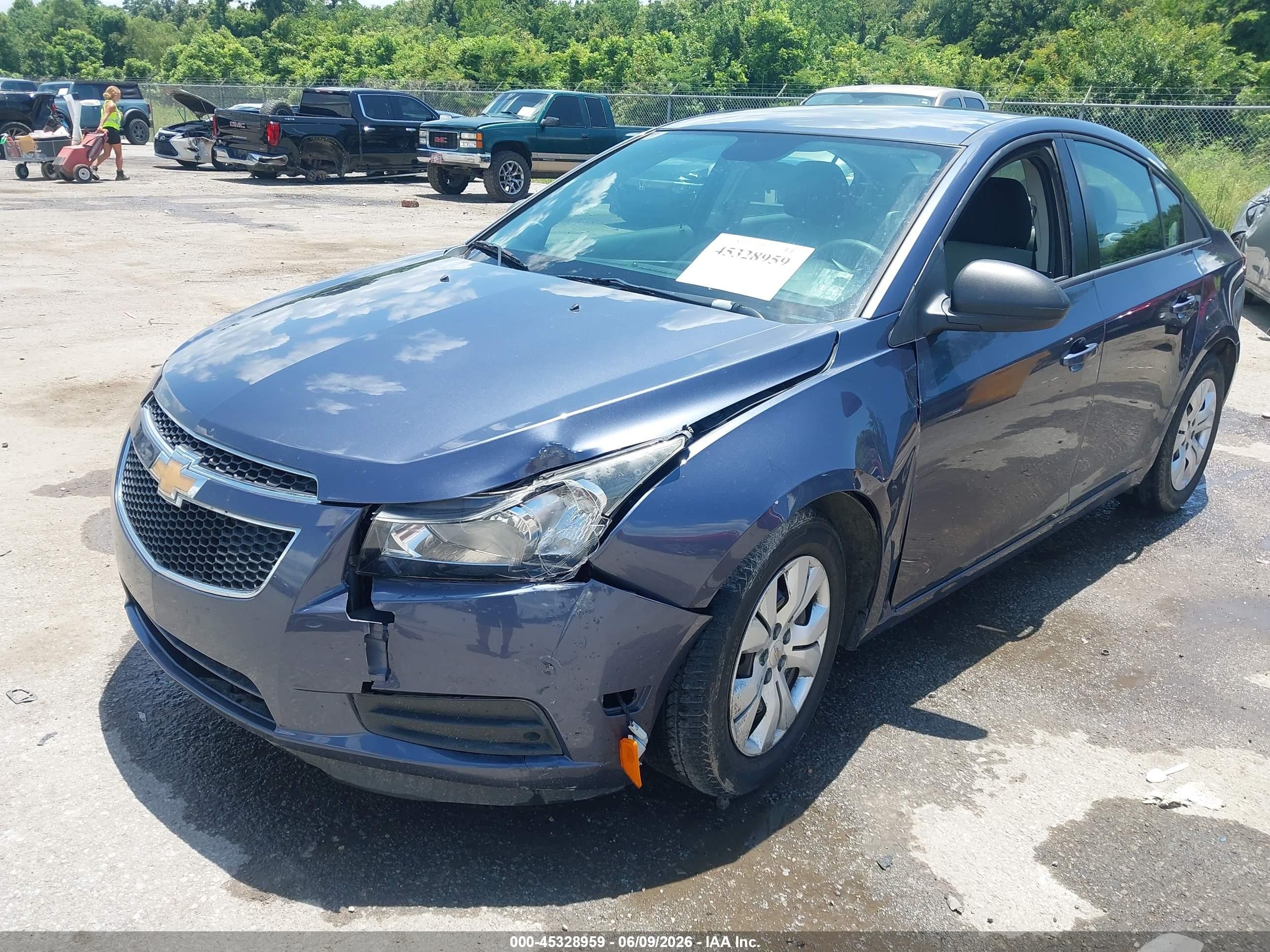 2014 Chevrolet Cruze Ls Auto Blue vin: 1G1PA5SH4E7243717