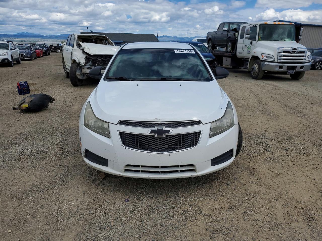 2014 Chevrolet Cruze Ls White vin: 1G1PA5SH4E7383430